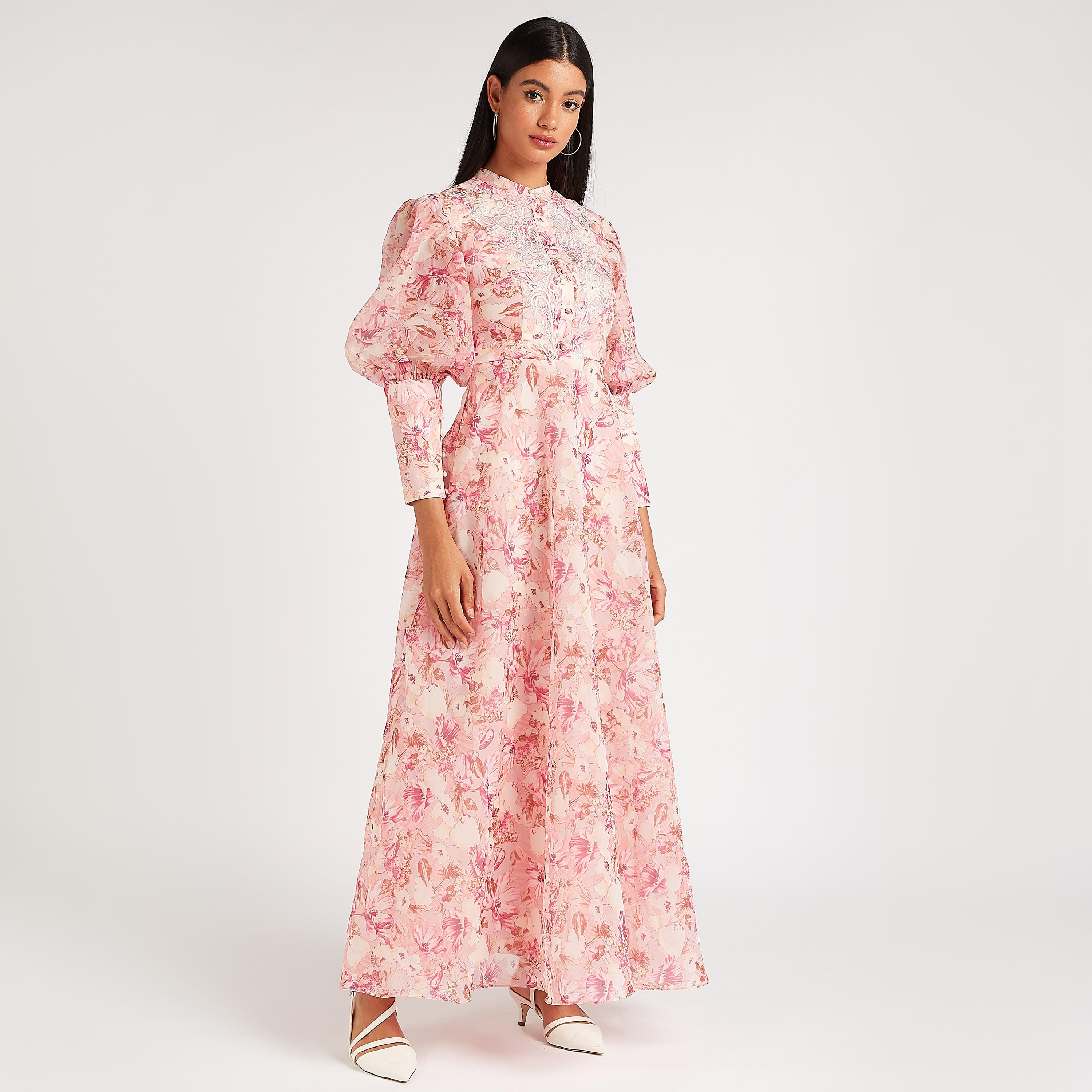 فستان إيه لاين طويل بياقة عالية وأكمام بيشوب وطبعات أزهار من آيكونيك-women-clothing-dresses-image-1
