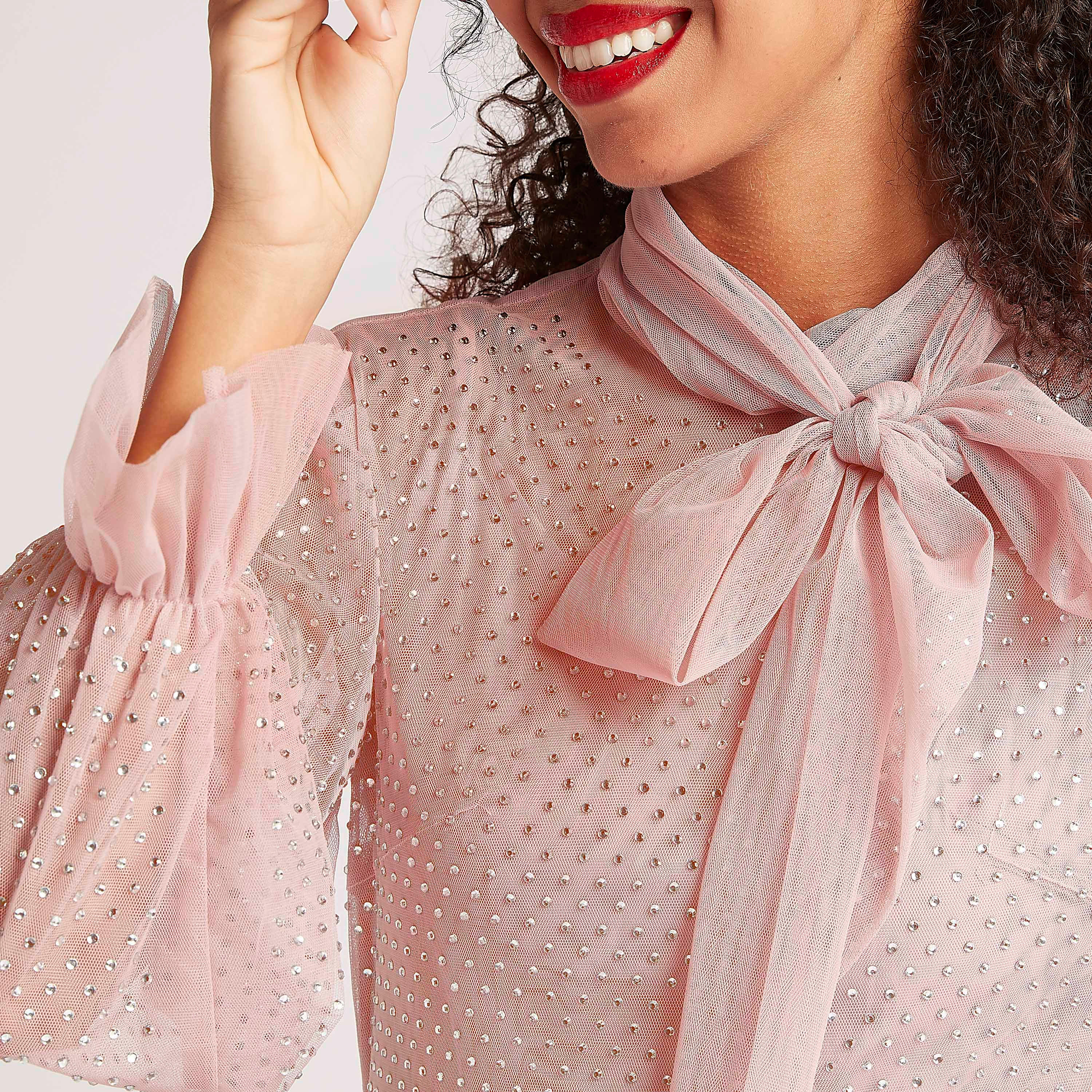 فستان طويل إيه لاين مزيّن برباط حزام من آيكونيك-women-clothing-dresses-image-3