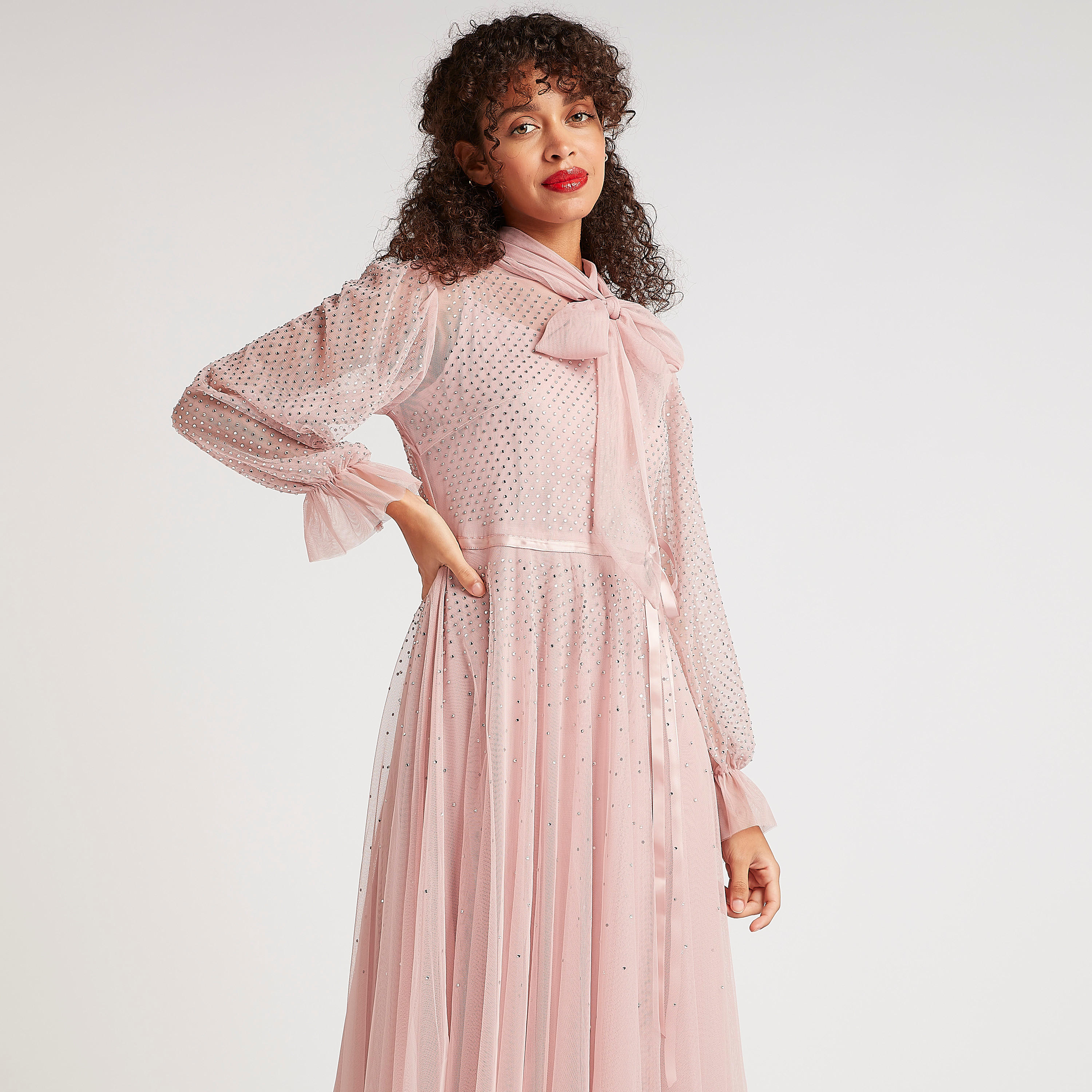 فستان طويل إيه لاين مزيّن برباط حزام من آيكونيك-women-clothing-dresses-image-5
