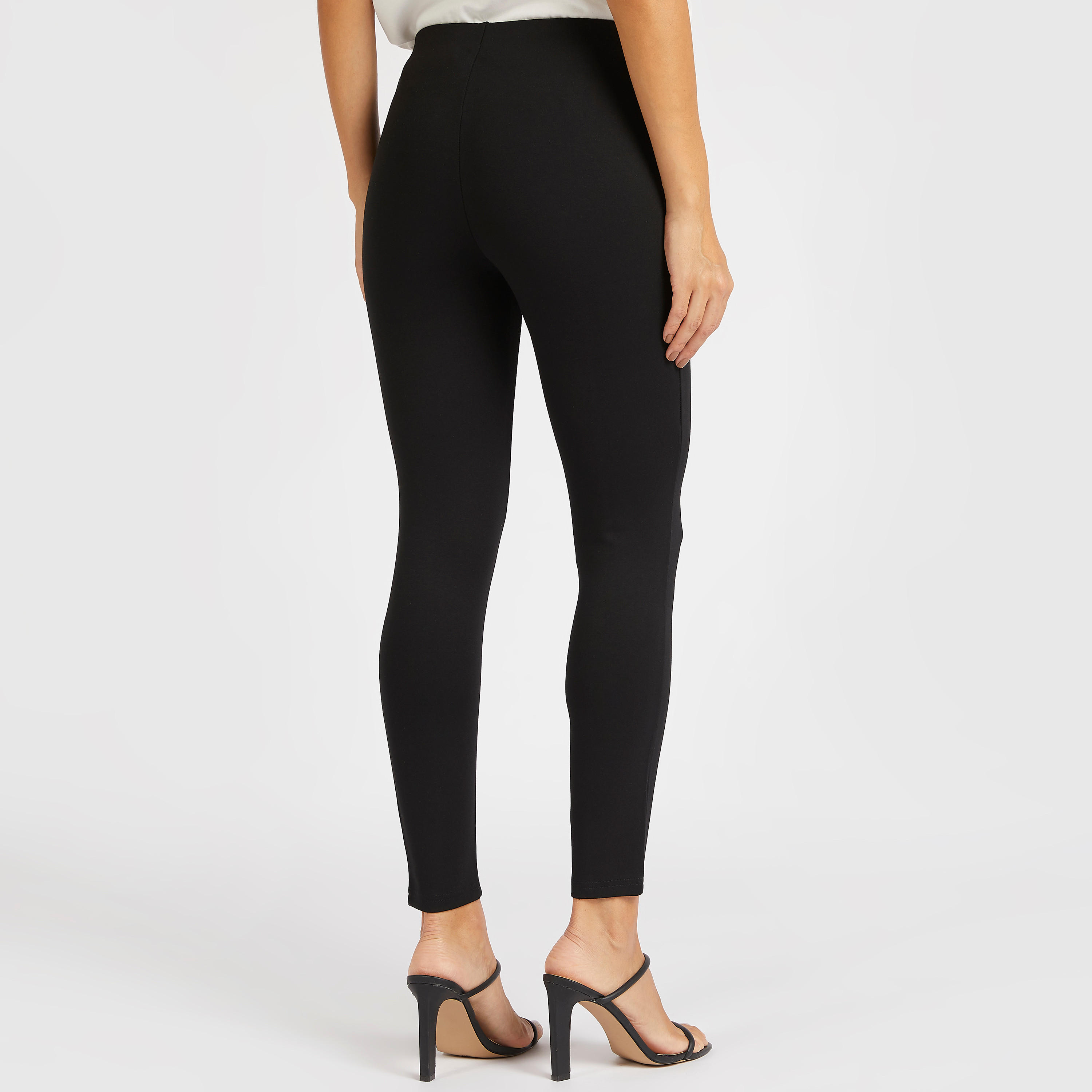 بنطلون تريقنز بقصّة سليم وخصر مرتفع وجيوب من آيكونيك-women-clothing-bottoms-leggings-image-4