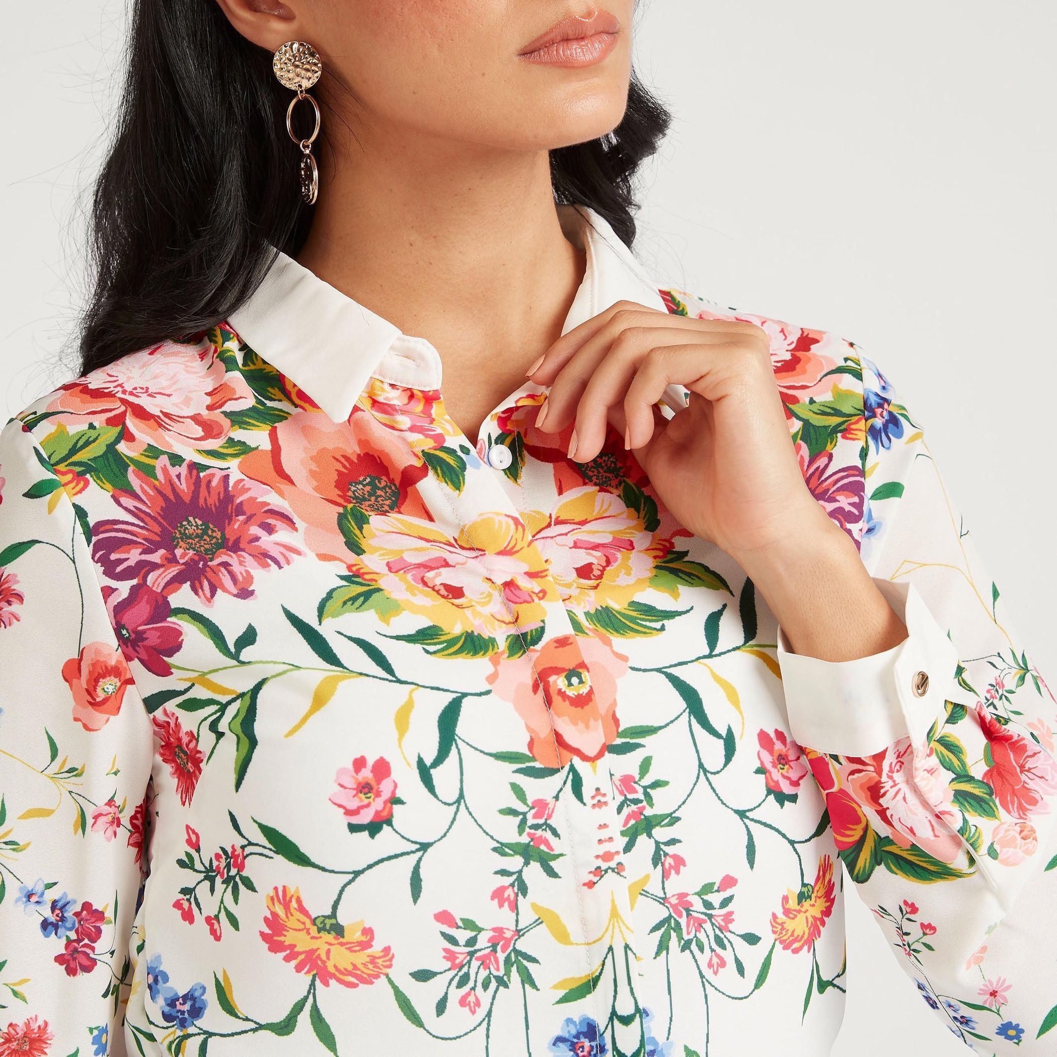 قميص بأكمام طويلة وطبعات زهرية من آيكونيك-women-clothing-shirtsandblouses-shirts-image-3