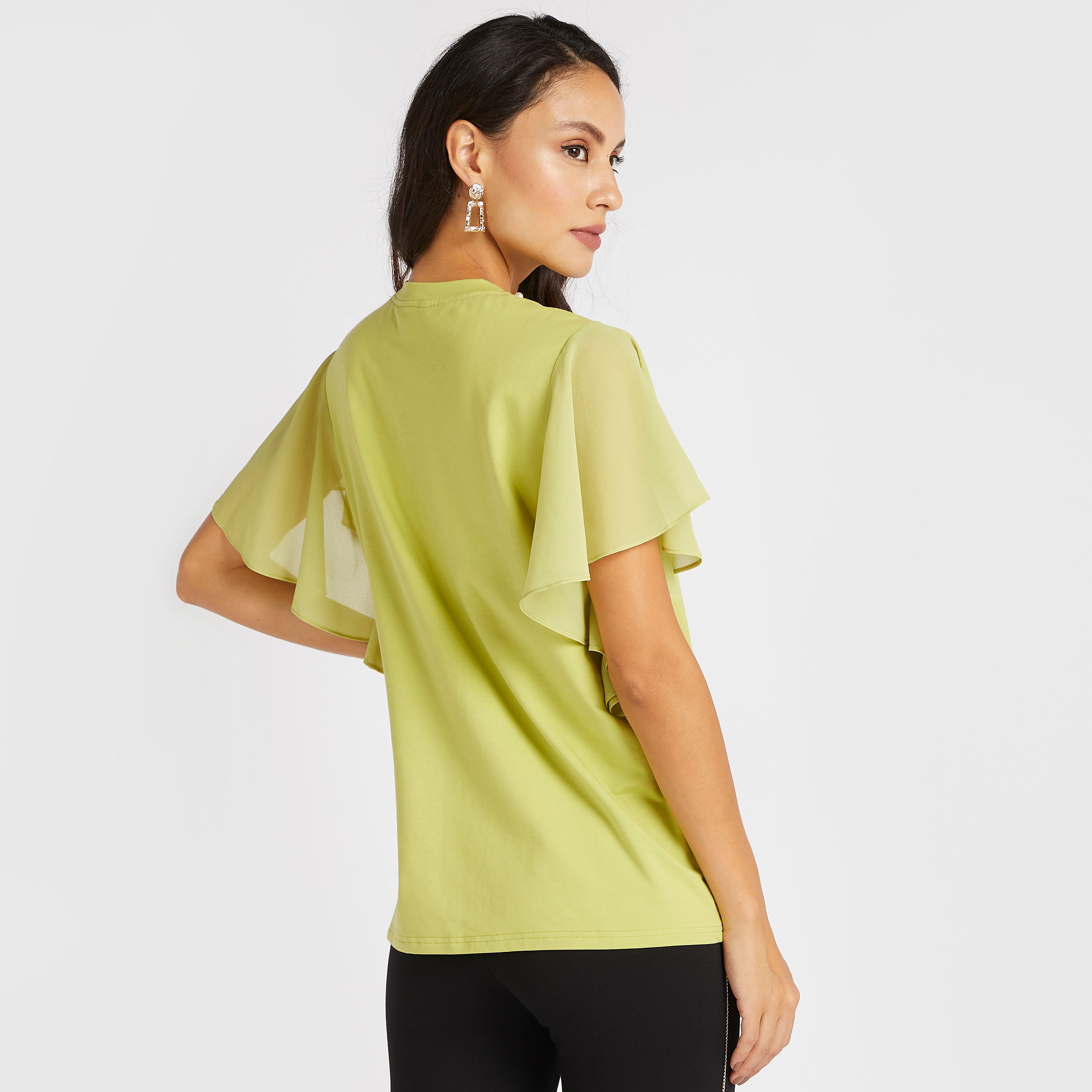 بلوزة مطرّزة بياقة ضيّقة وأكمام طويلة من أيكونيك-women-clothing-shirtsandblouses-blouses-image-4