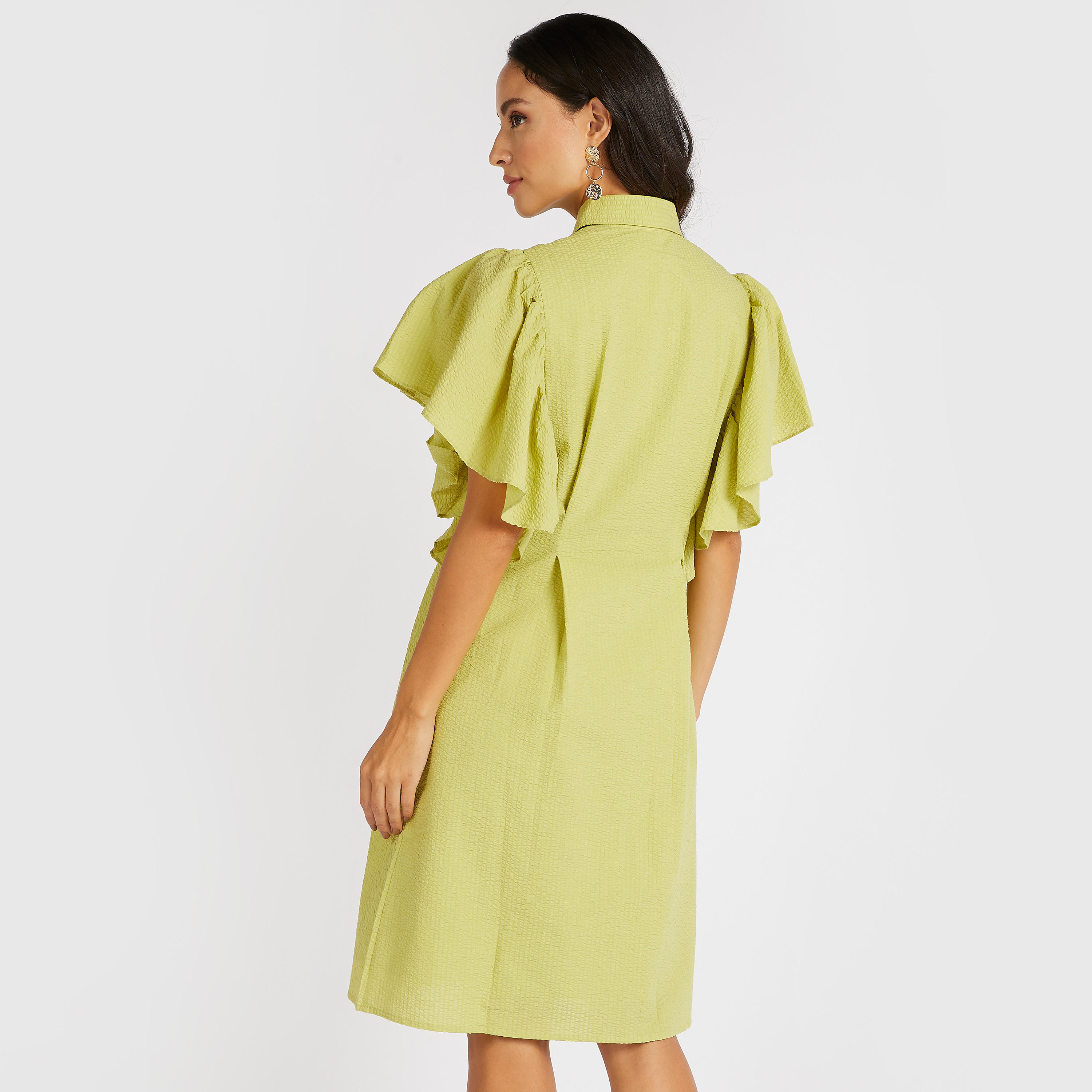 فستان قصير إيه لاين بارز الملمس بأكمام كشكش من آيكونيك-women-clothing-dresses-image-5