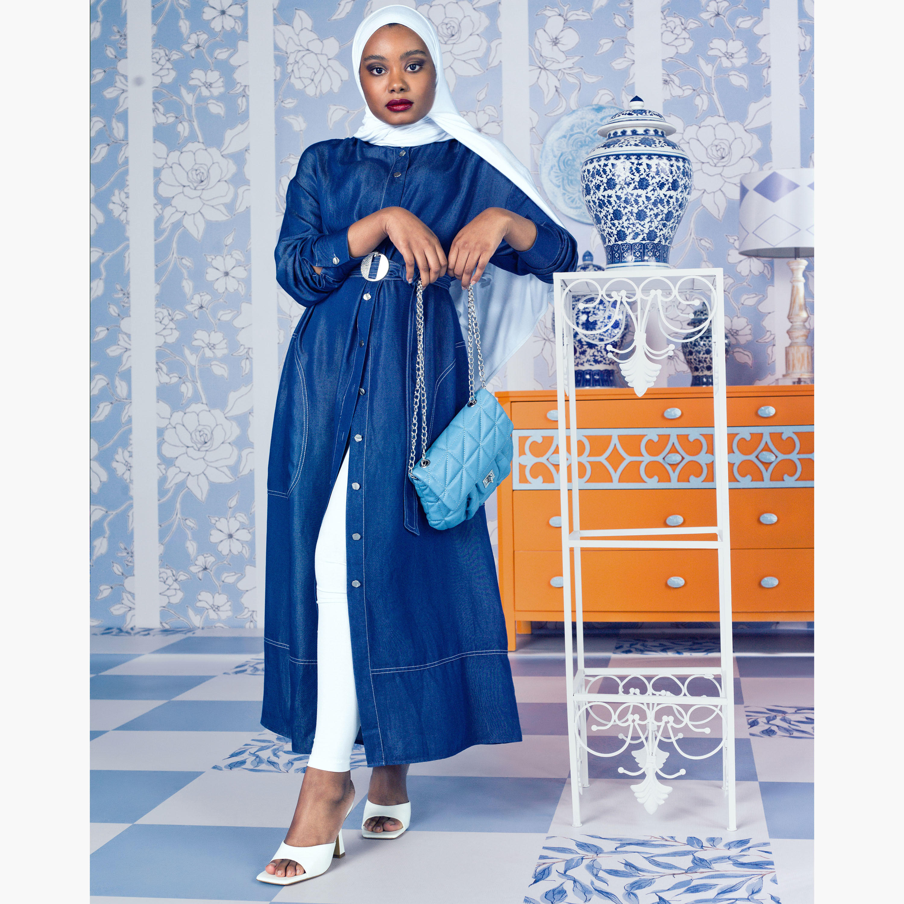فستان قميص ميدي بأكمام طويلة وجيوب وطبعات من آيكونيك-women-clothing-dresses-image-1