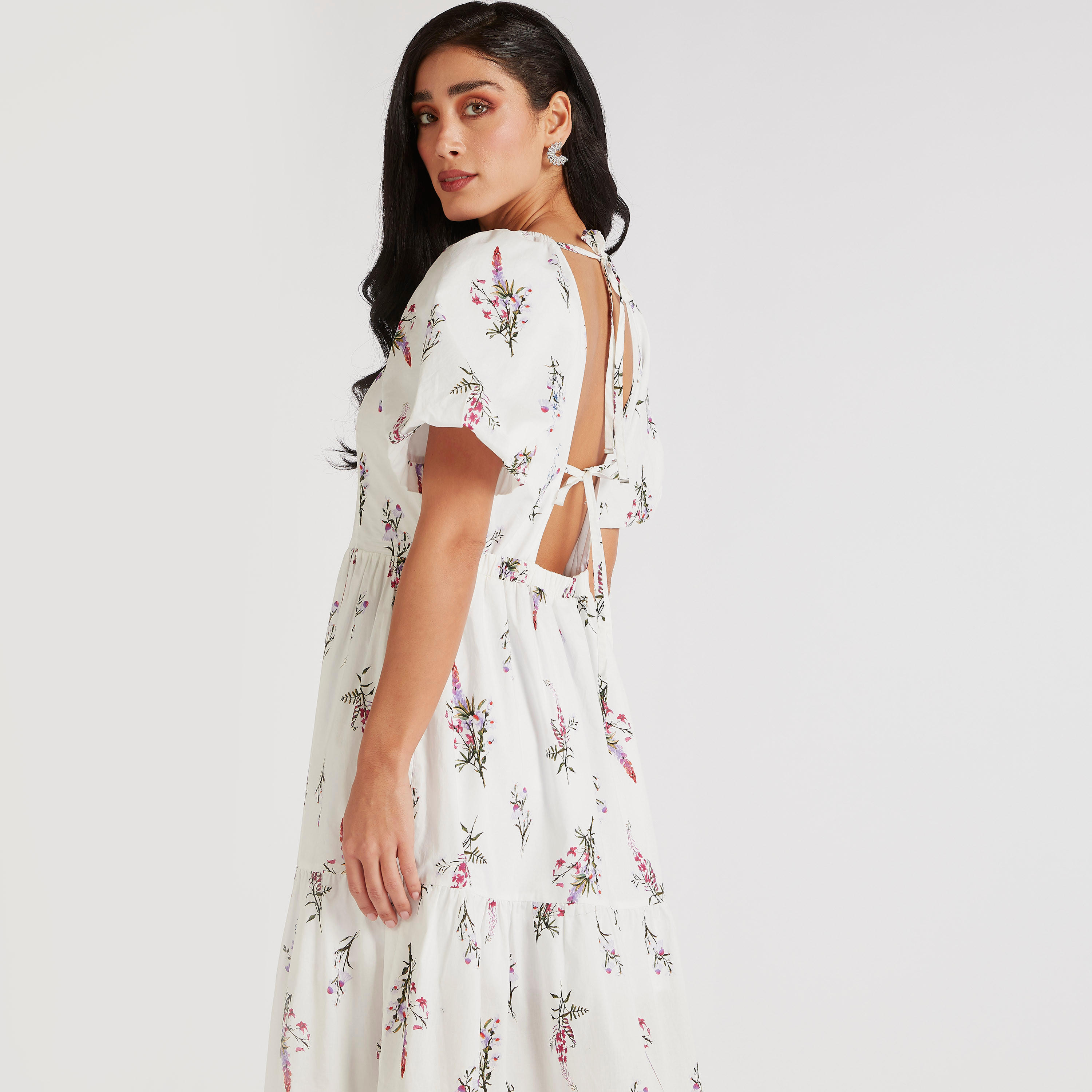 فستان طويل إيه لاين برباط خلفي وطبعات زهرية من آيكونك-women-clothing-dresses-image-5