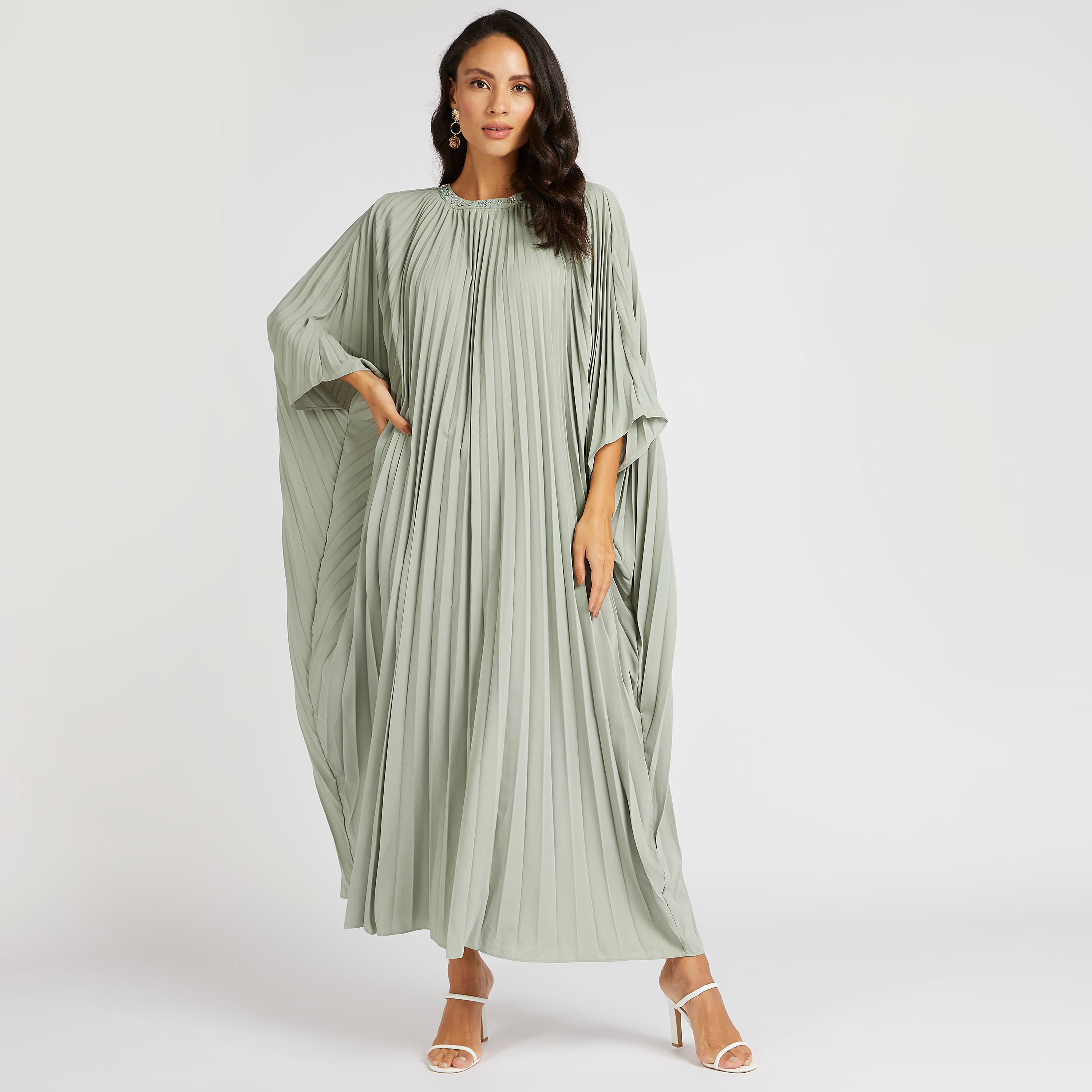 فستان قفطان طويل مكشكش من أيكونيك برقبة مطرزة-women-clothing-dresses-image-2