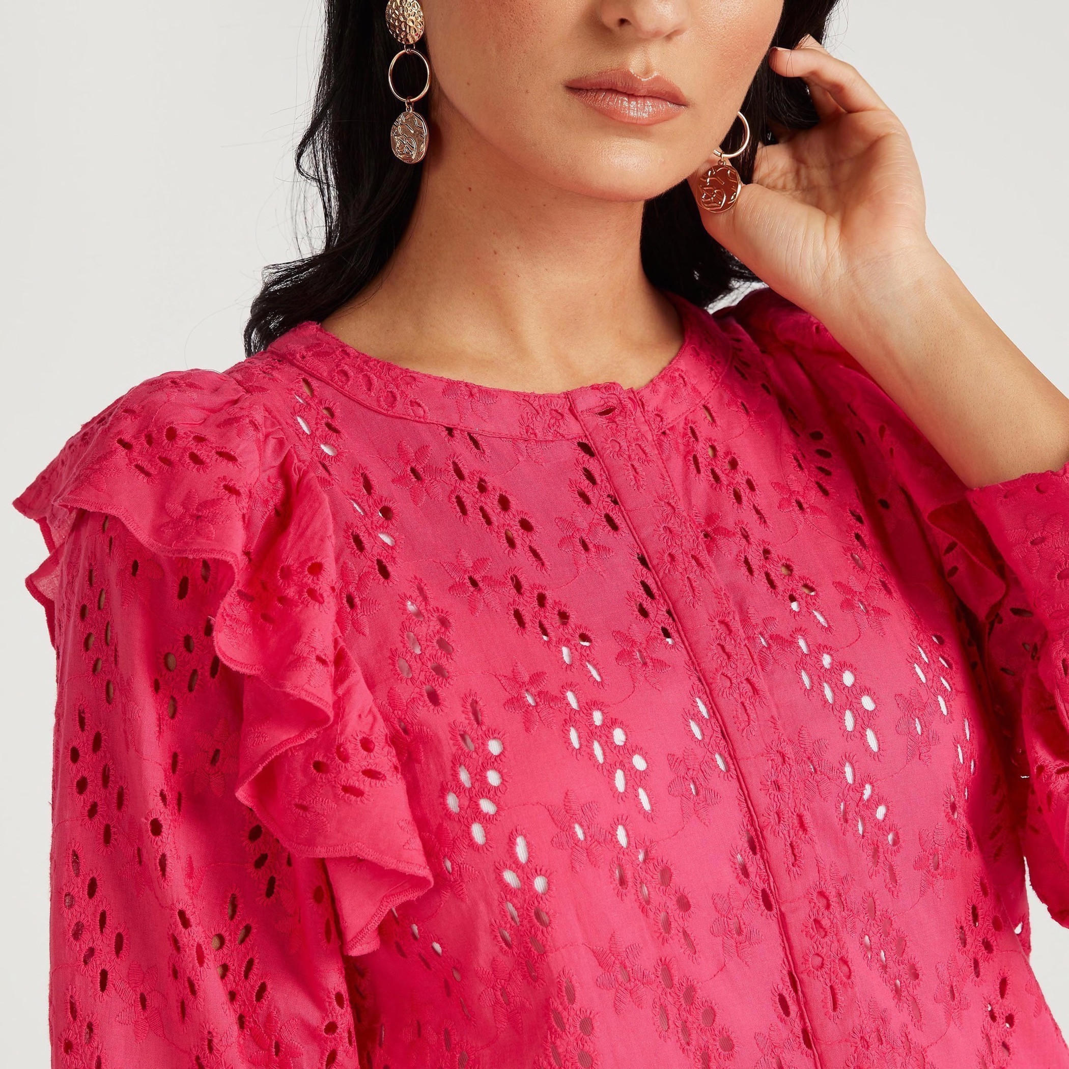 توب مطرز بياقة ماندارين وتفاصيل كشكش من آيكونيك-women-clothing-shirtsandblouses-blouses-image-3