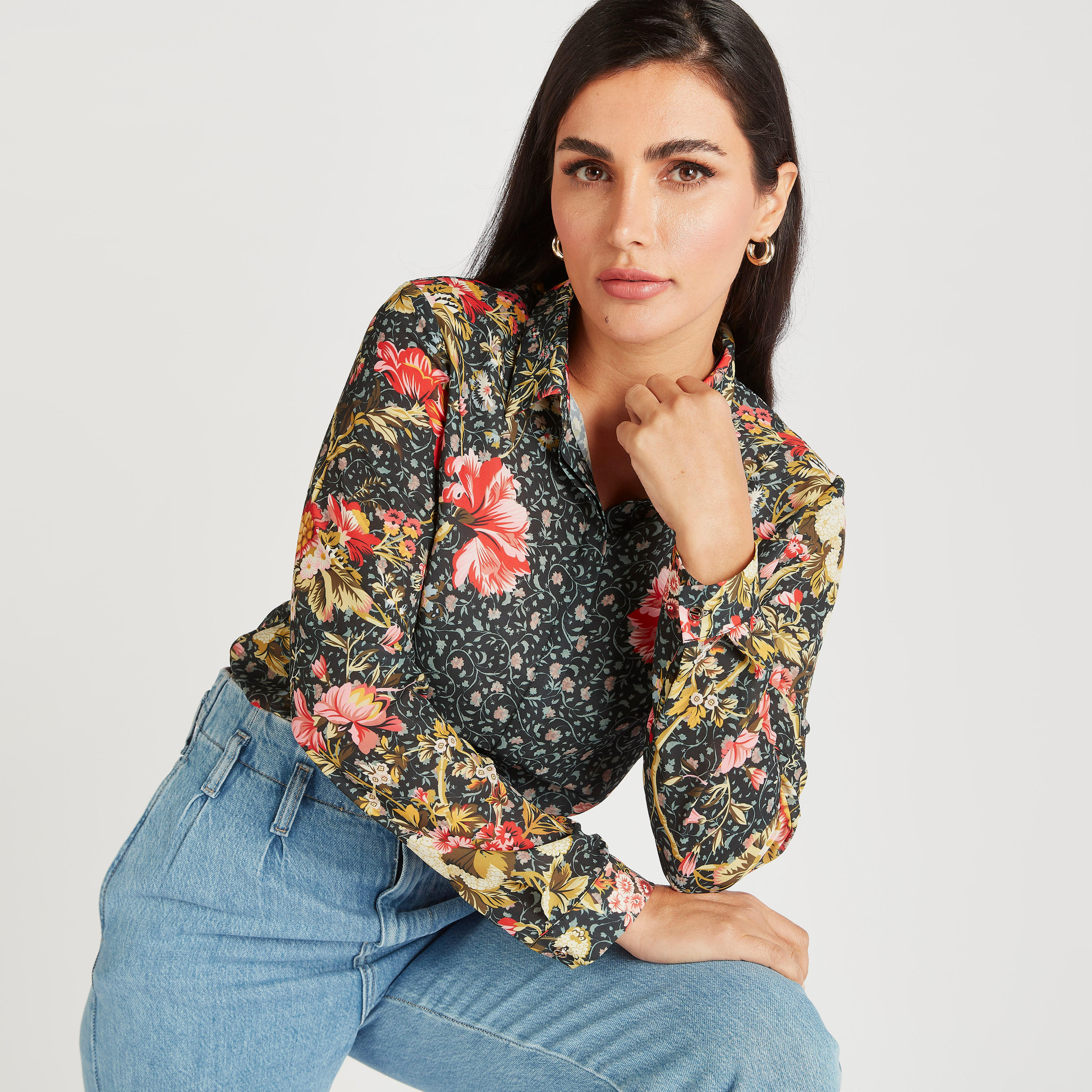 قميص بأكمام طويلة وزر إغلاق وطبعات أزهار من آيكونيك-women-clothing-shirtsandblouses-shirts-image-1