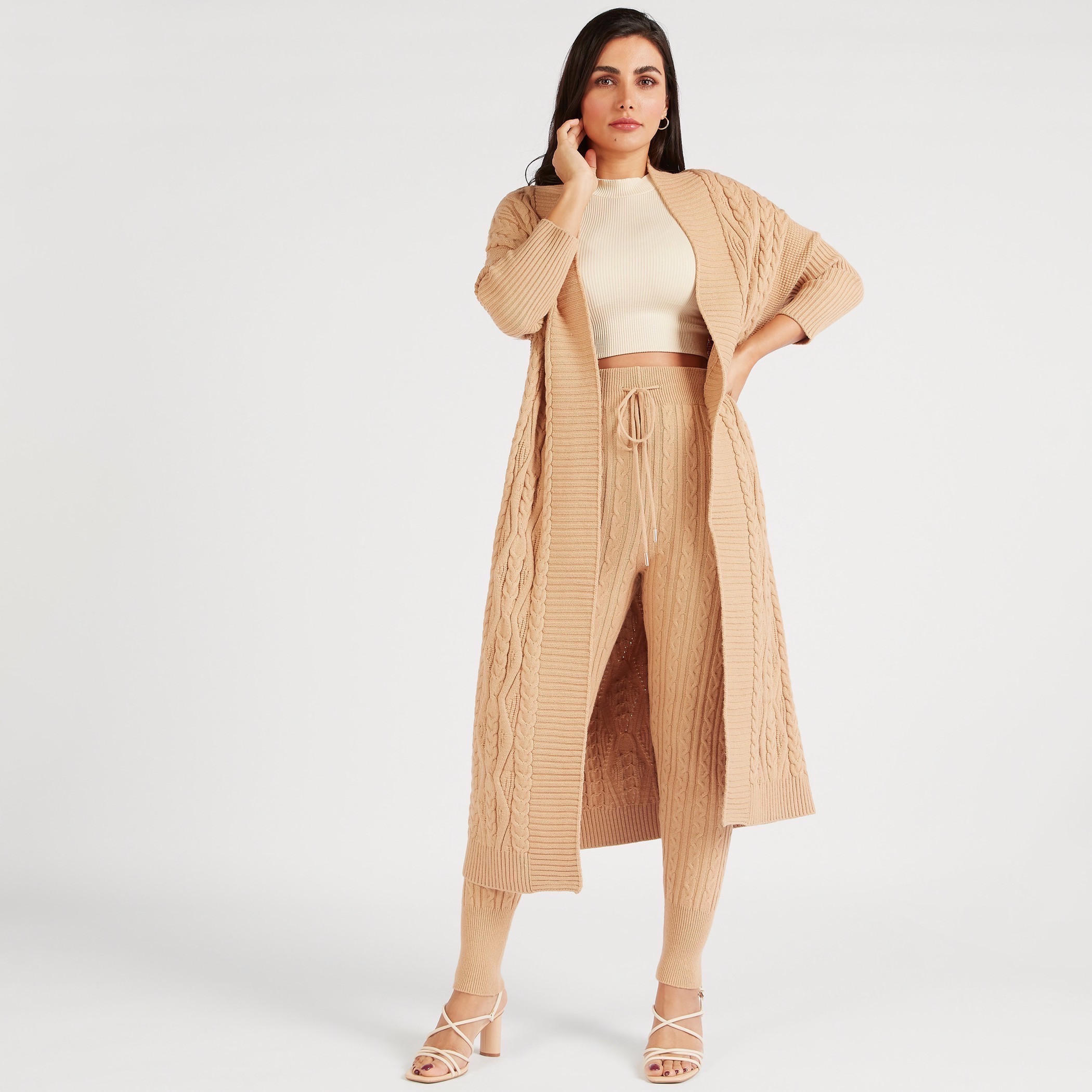 بنطلون رياضي بقصّة سليم بارز الملمس ورباط إغلاق من آيكونيك-women-clothing-bottoms-joggers-image-2