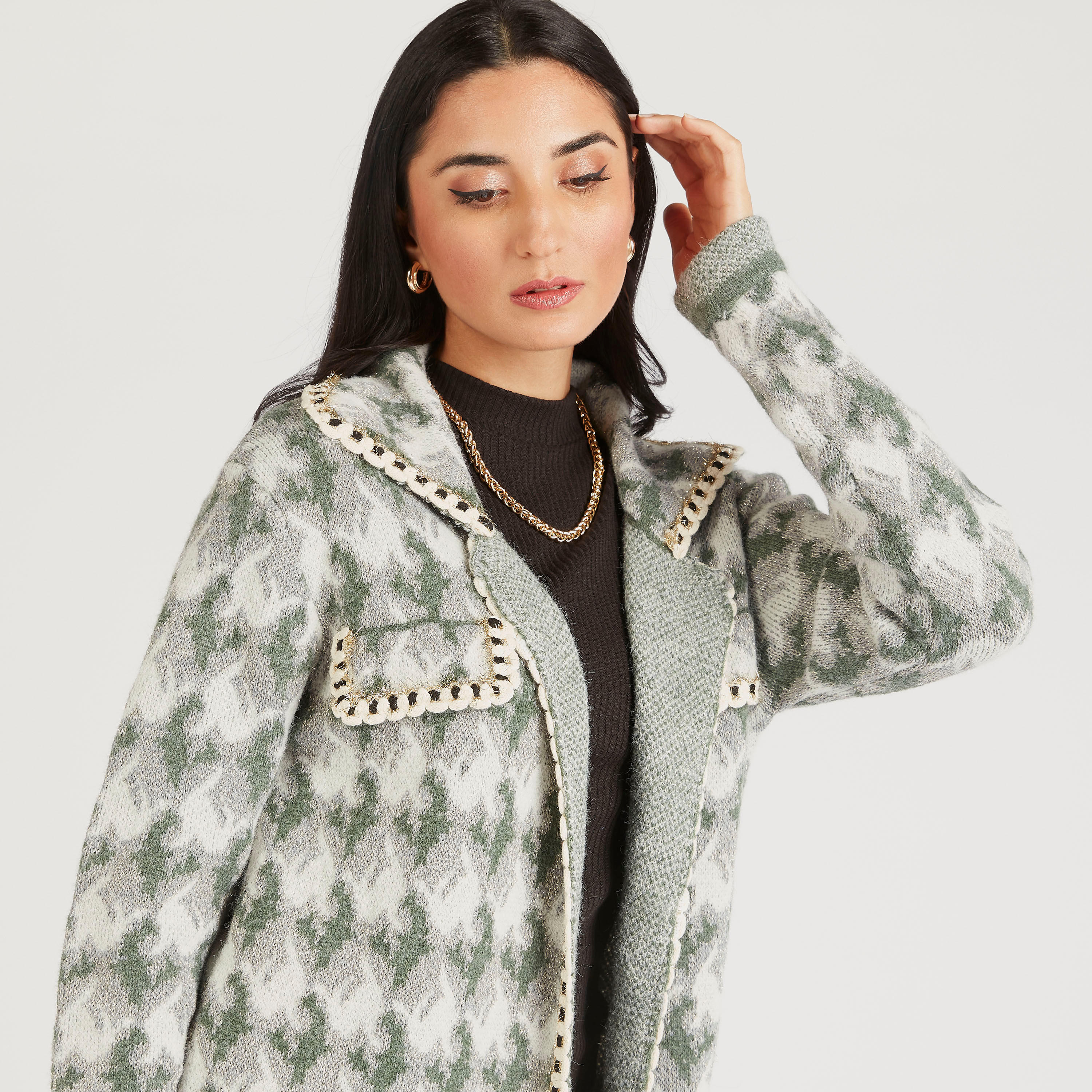 كارديجان طويل بارز الملمس بجيب وياقة عادية من آيكونيك-women-winterwear-cardigansandjumpers-cardigans-image-5