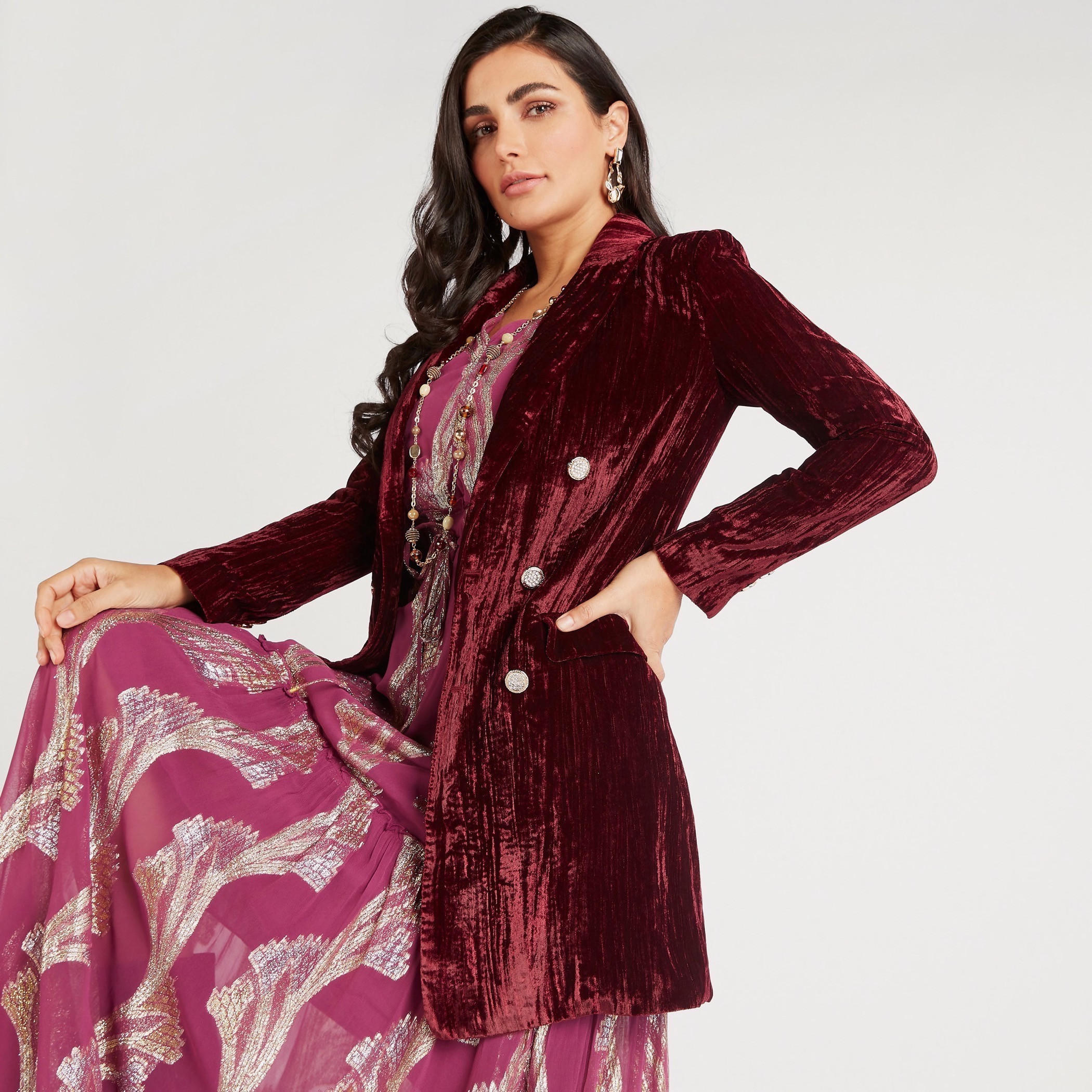 جاكيت طويل بارز الملمس بأكمام طويلة من آيكونيك-women-winterwear-coatsandjackets-jackets-image-8