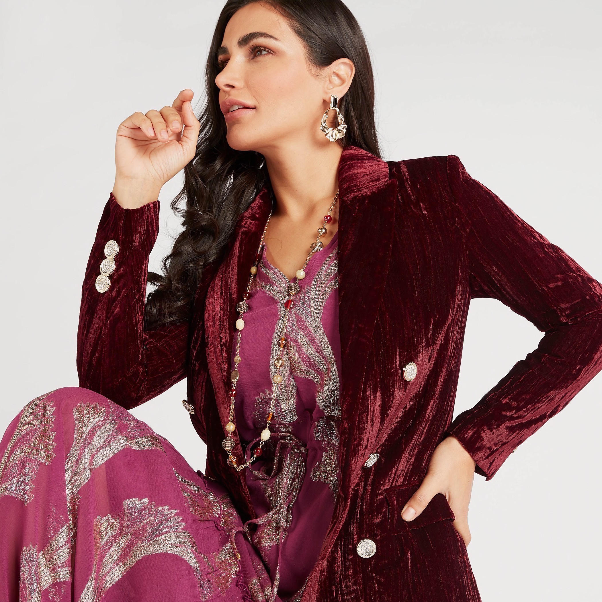 جاكيت طويل بارز الملمس بأكمام طويلة من آيكونيك-women-winterwear-coatsandjackets-jackets-image-4