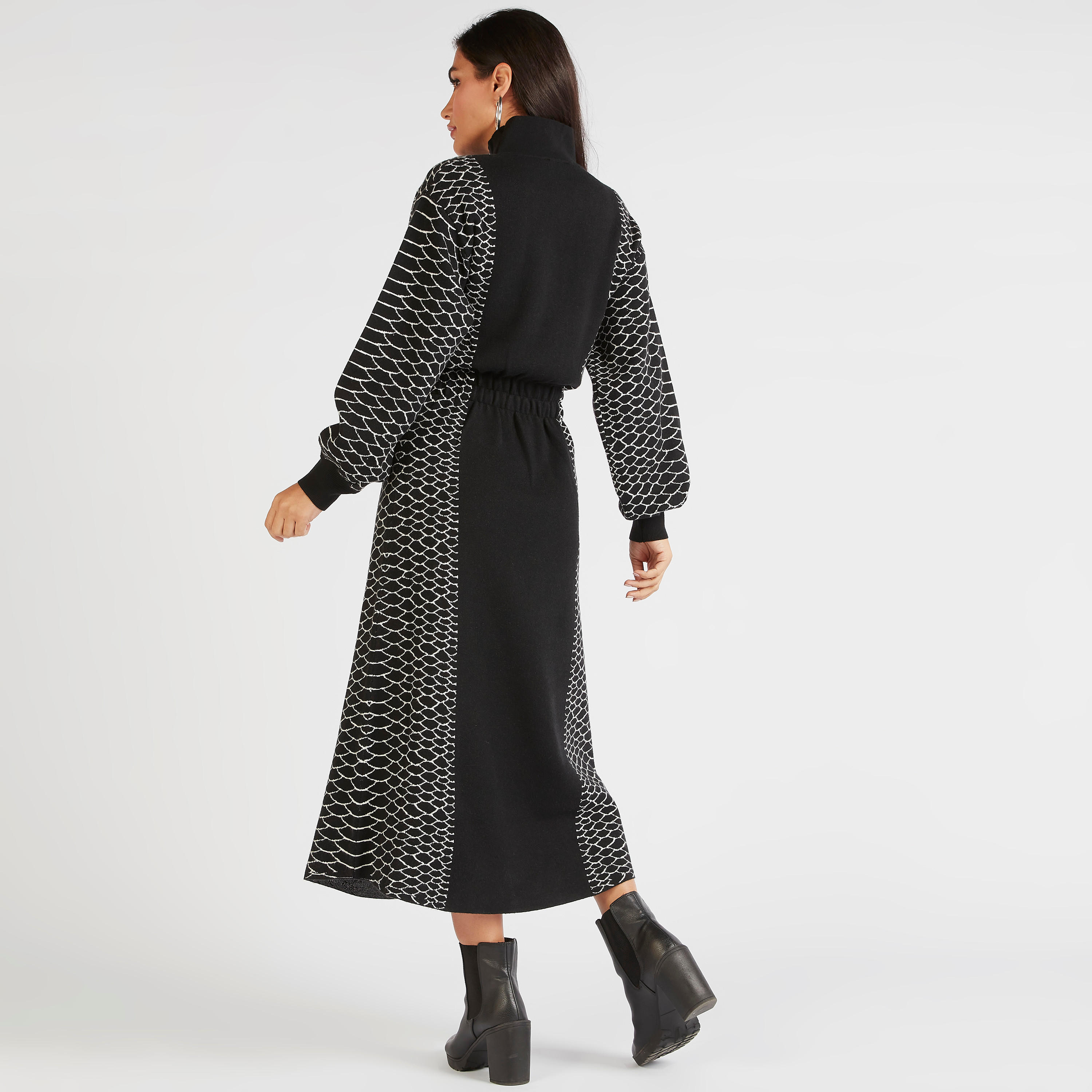فستان إيه لاين بارز الملمس طويل بأكمام طويلة وأربطة على الخصر من آيكونيك-women-clothing-dresses-image-4