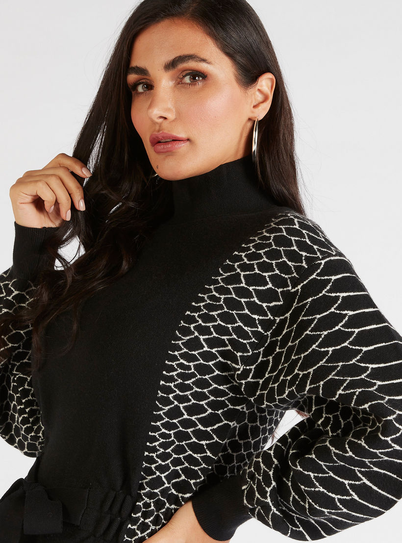 فستان إيه لاين بارز الملمس طويل بأكمام طويلة وأربطة على الخصر من آيكونيك-women-clothing-dresses-image-5