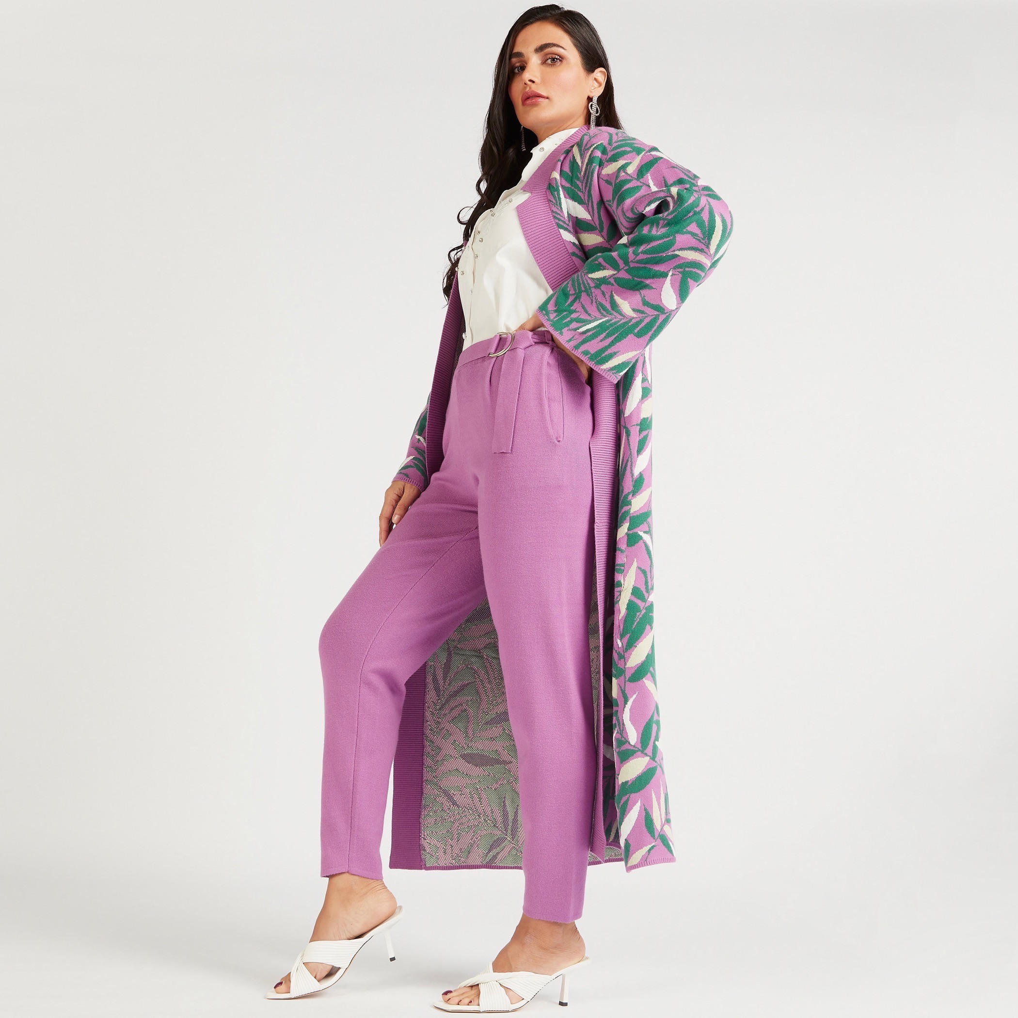 بنطلون سادة بخصر مرتفع ورباط حزام وجيوب من آيكونيك-women-clothing-bottoms-trousers-image-2