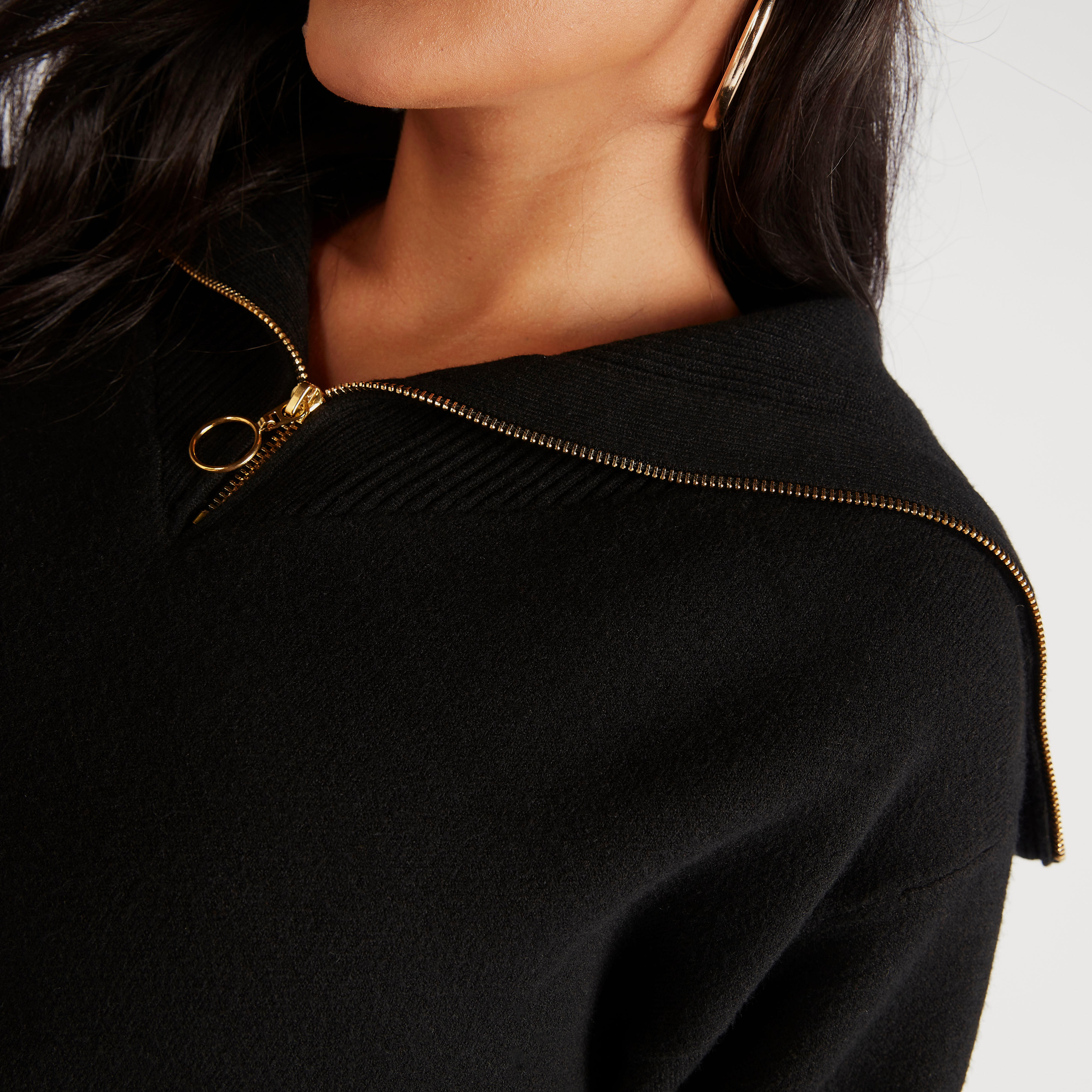 سويت شيرت سادة بأكمام طويلة وياقة مضلّعة من آيكونيك-women-winterwear-hoodiesandsweatshirts-hoodies-image-1