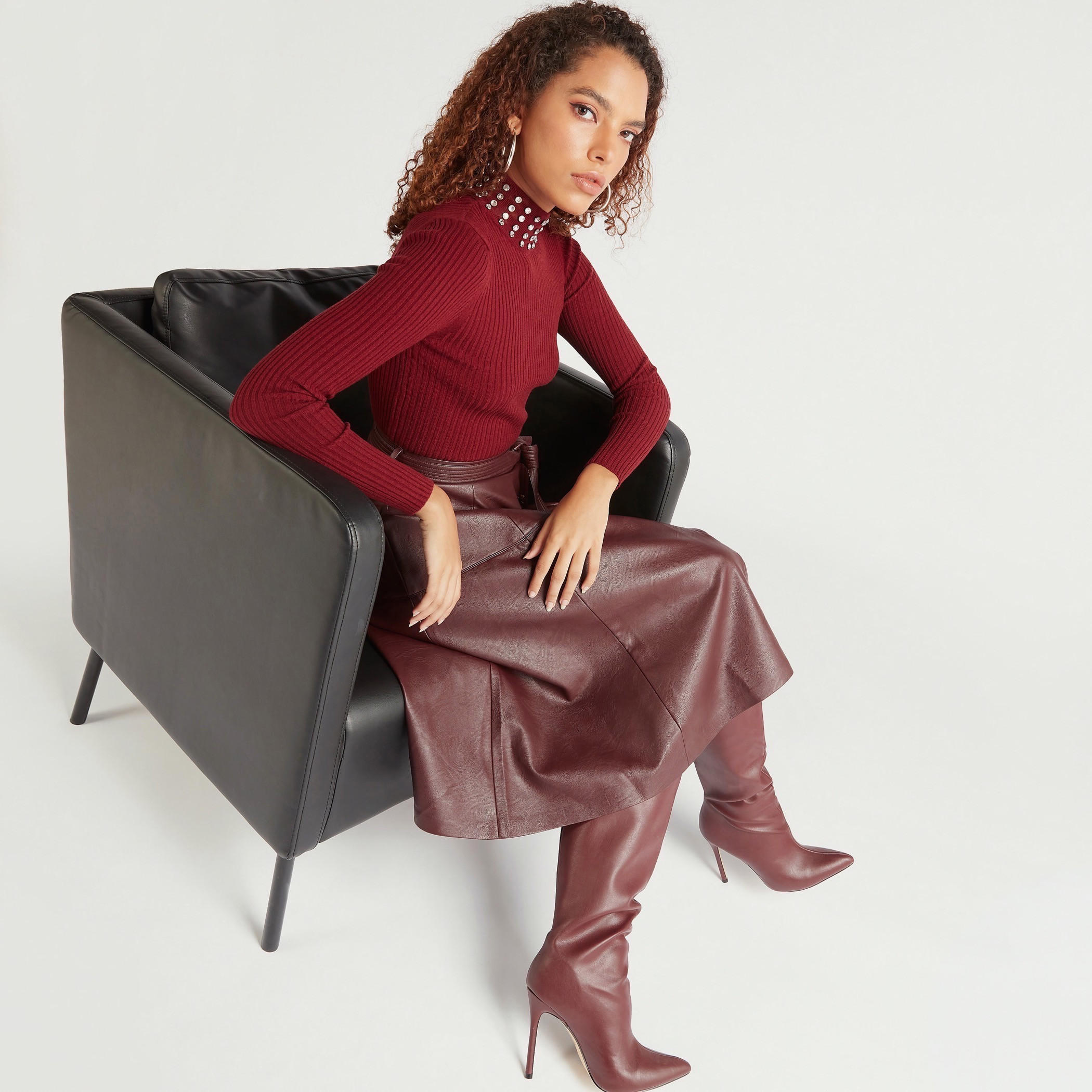 كنزة مزيّنة بياقة عالية وأكمام طويلة من آيكونيك-women-clothing-cardigansandjumpers-jumpers-image-5