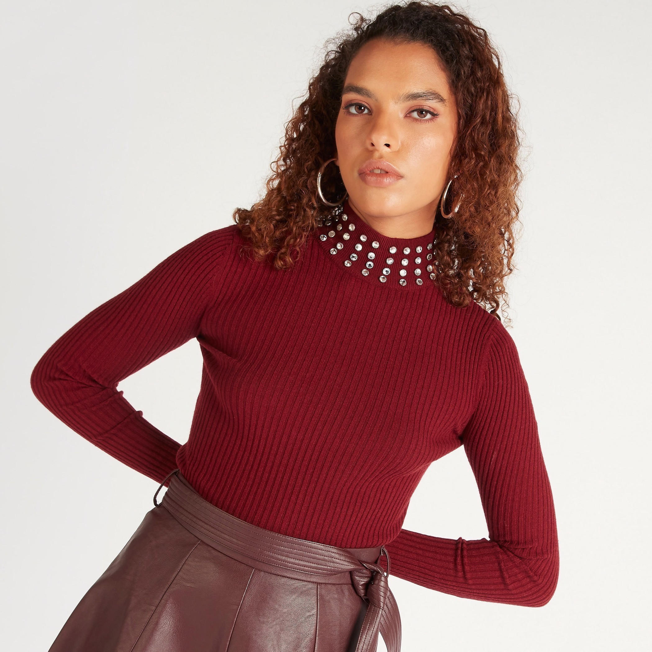 كنزة مزيّنة بياقة عالية وأكمام طويلة من آيكونيك-women-clothing-cardigansandjumpers-jumpers-image-7