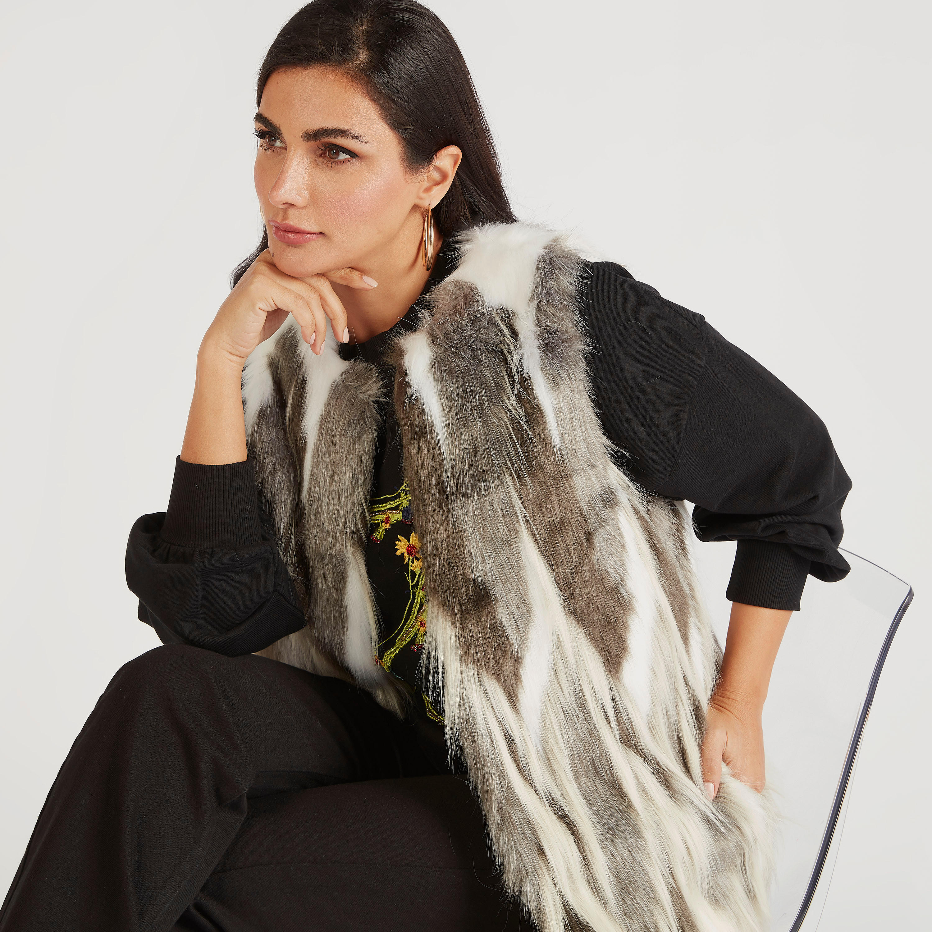 جاكيت طويل بارز الملمس دون أكمام من آيكونيك-women-winterwear-coatsandjackets-jackets-image-6