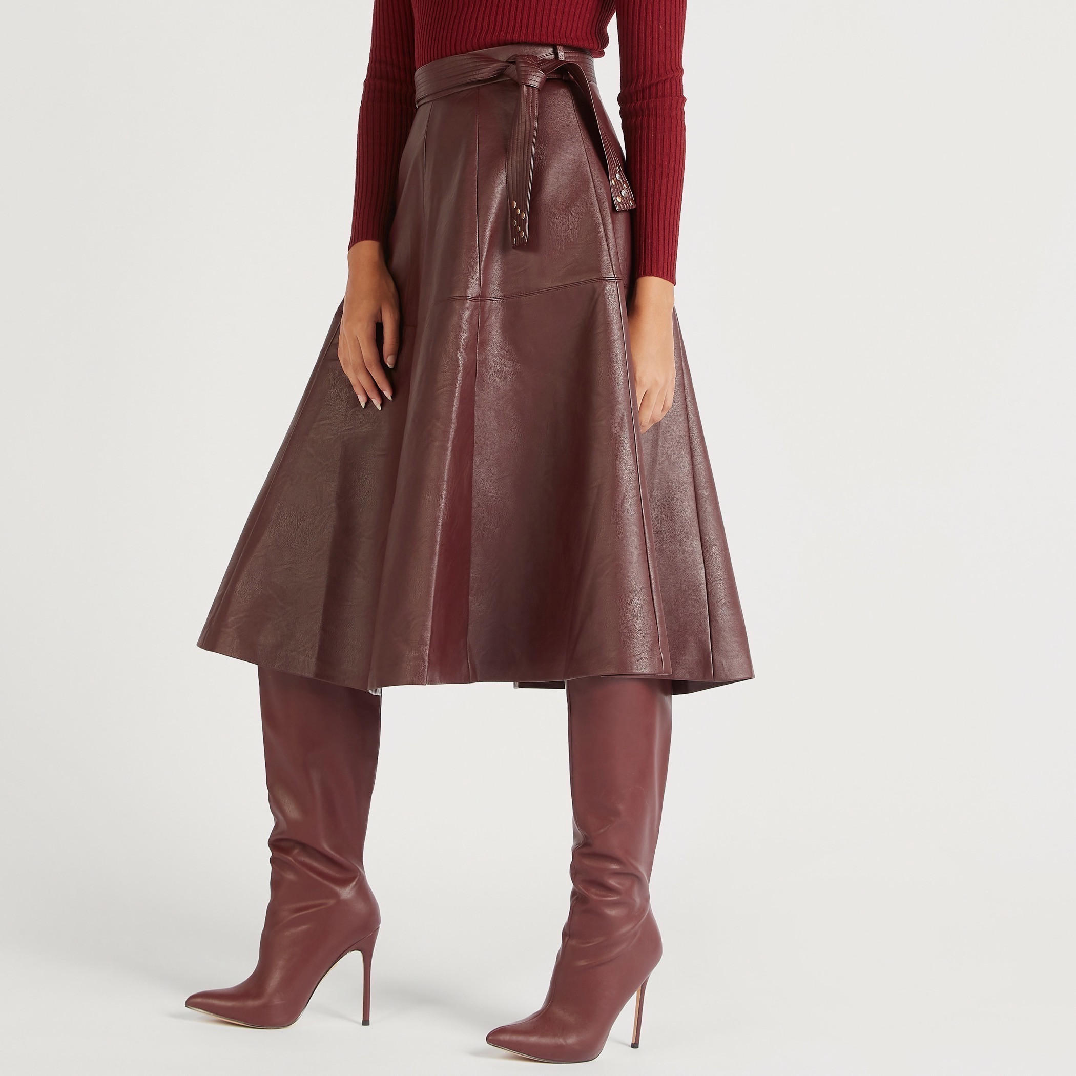 تنورة ميدي إيه لاين بارزة الملمس بحزام إغلاق من آيكونيك-women-clothing-bottoms-skirts-image-1