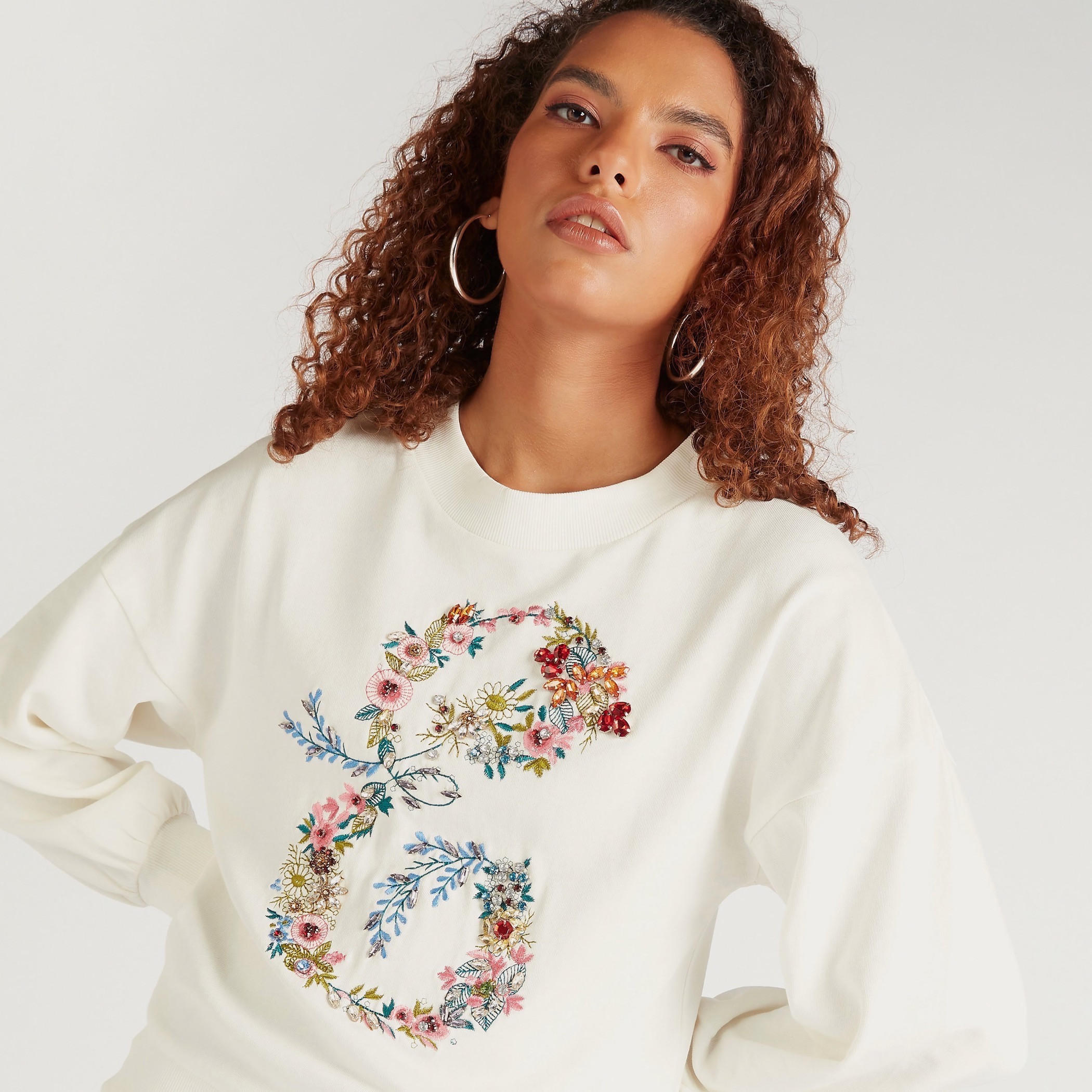 Iconic Embroidered Crew Neck Sweatshirt with Long Sleeves-women-winterwear-hoodiesandsweatshirts-sweatshirts-image-5
