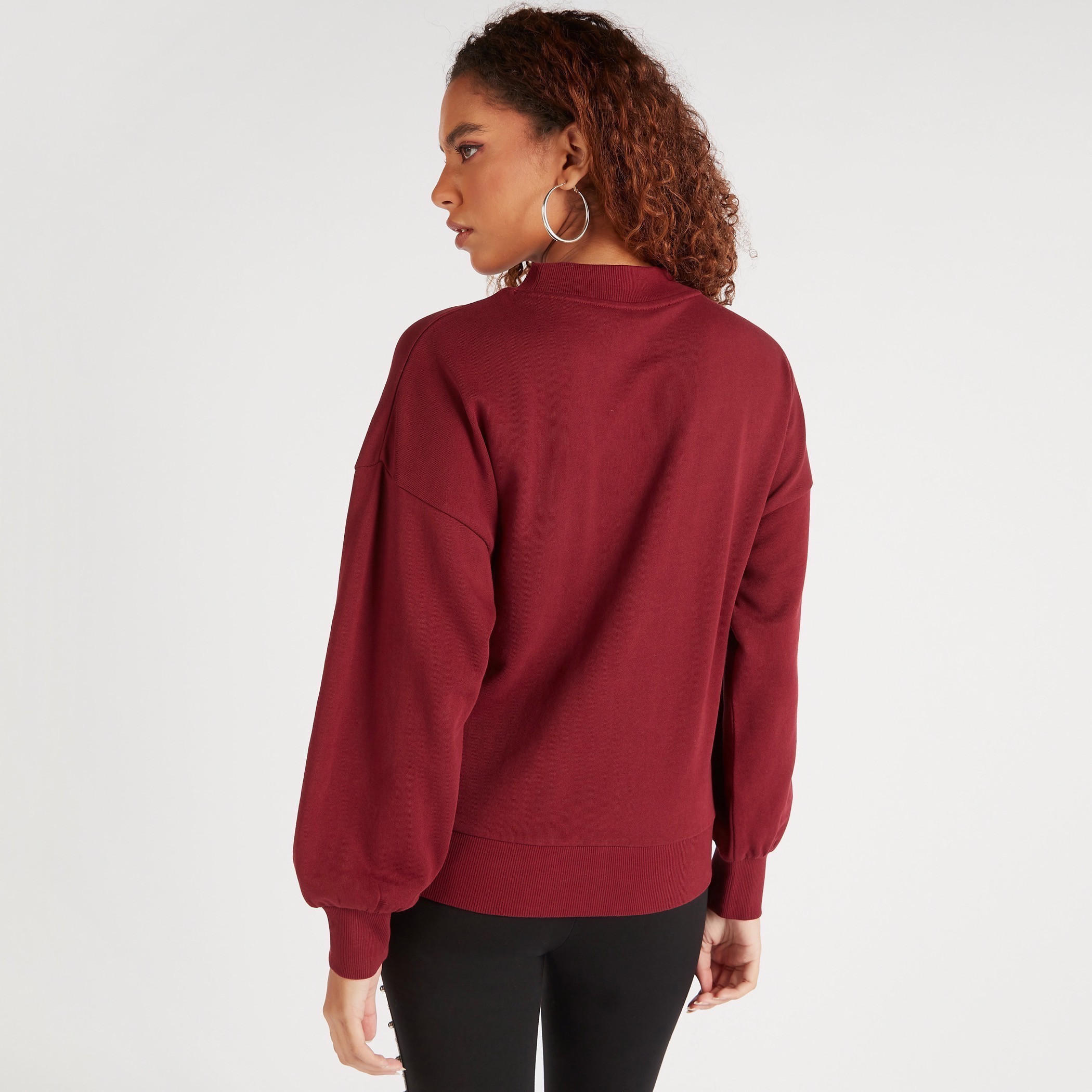Iconic Embroidered Crew Neck Sweatshirt with Long Sleeves-women-winterwear-hoodiesandsweatshirts-sweatshirts-image-4
