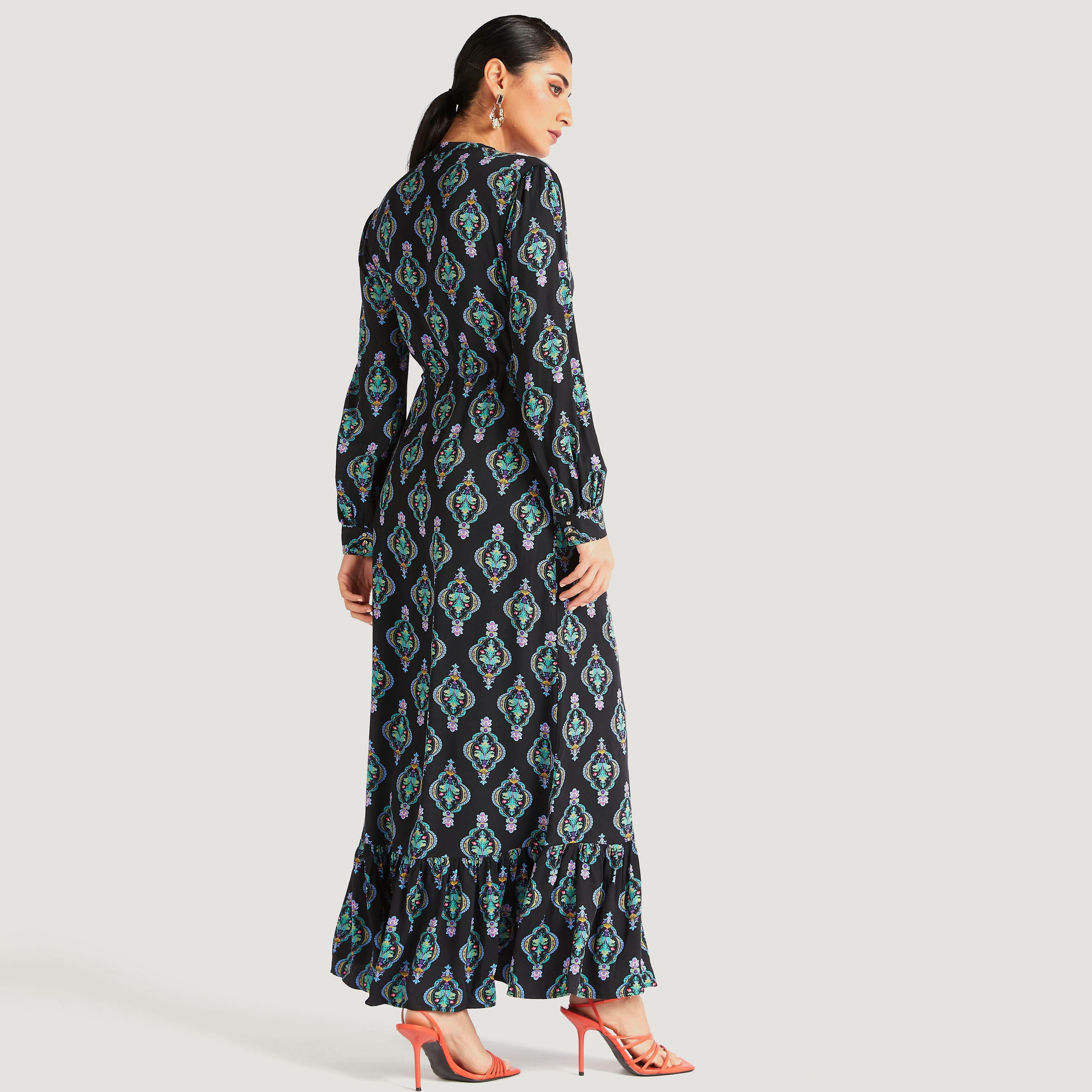 فستان إيه لاين طويل بطبعات وأكمام طويلة من آيكونيك-women-clothing-dresses-image-4