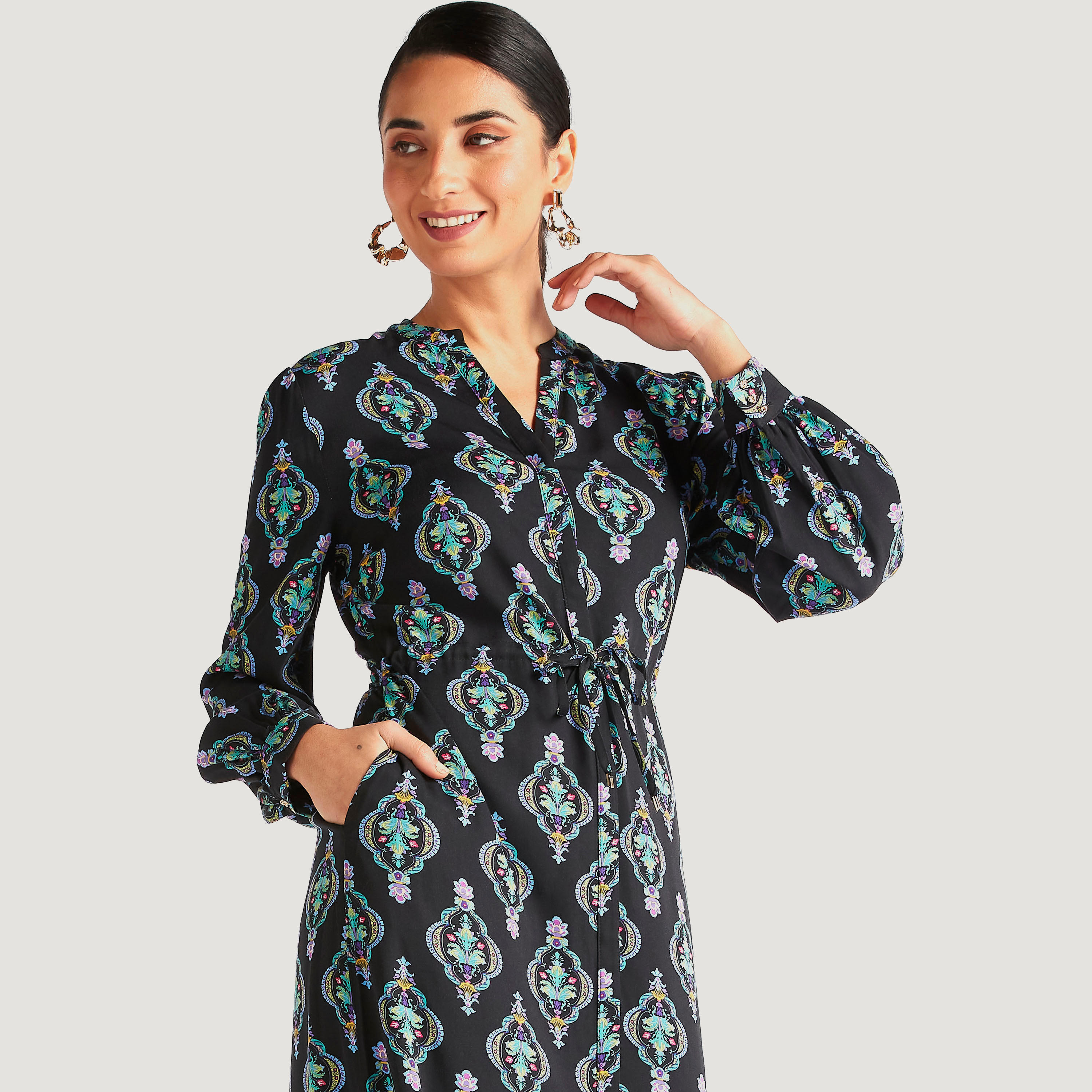 فستان إيه لاين طويل بطبعات وأكمام طويلة من آيكونيك-women-clothing-dresses-image-6