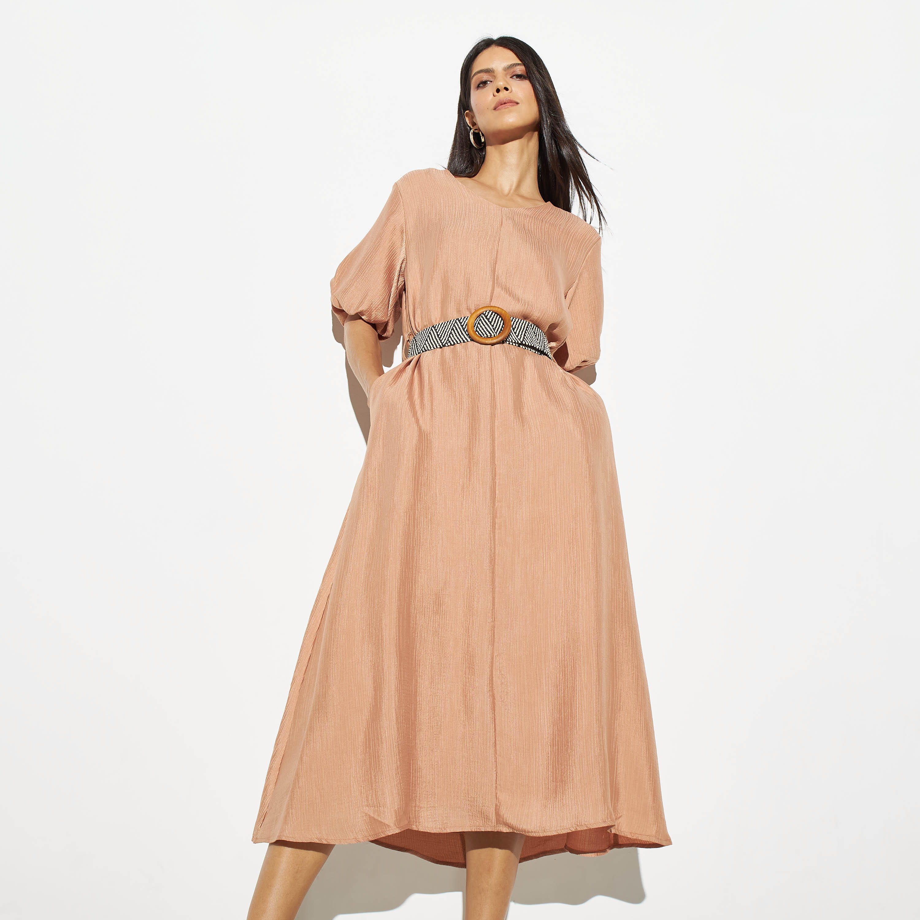 فستان متوسط الطول بارز الملمس بأكمام واسعة وجيوب-women-clothing-dresses-image-1