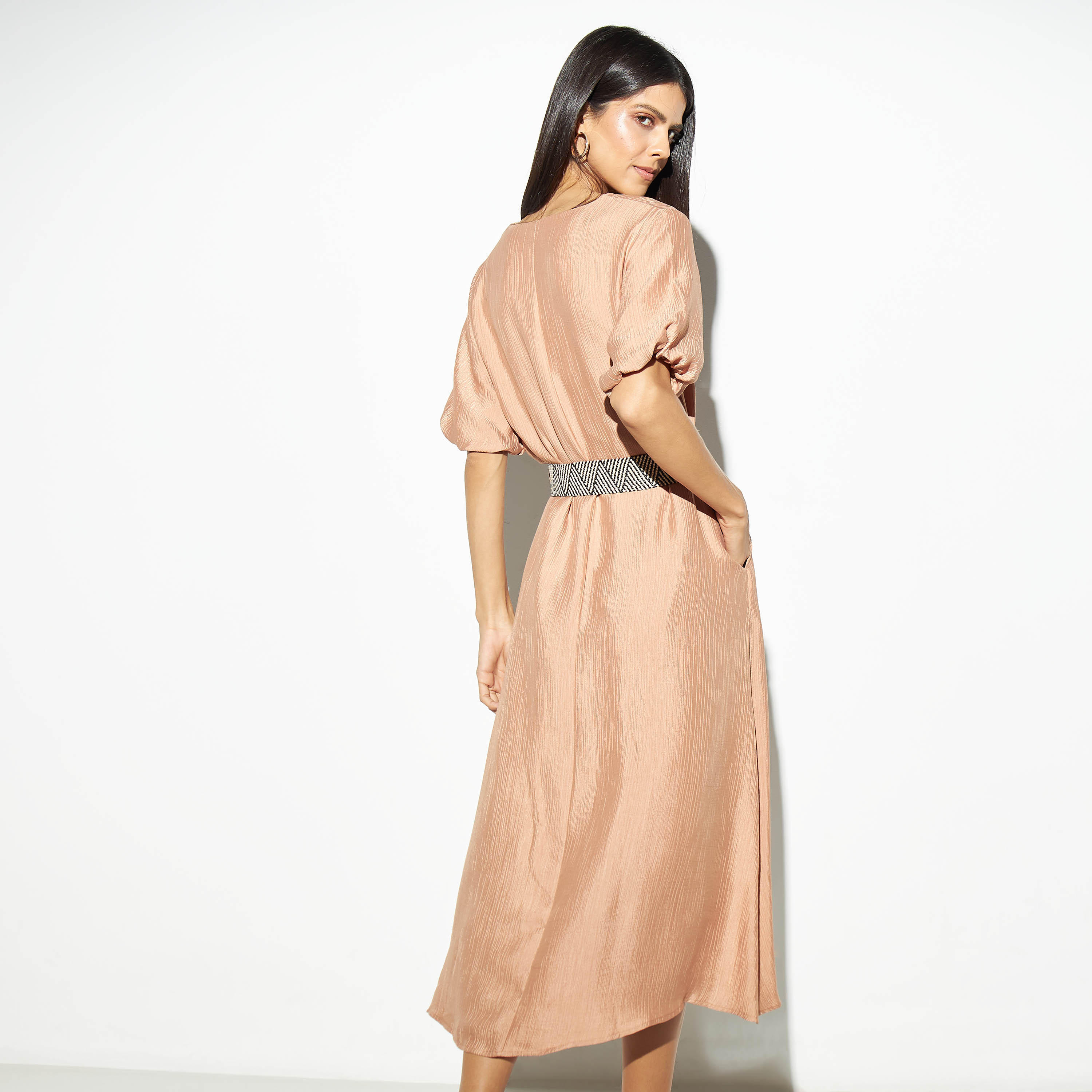 فستان متوسط الطول بارز الملمس بأكمام واسعة وجيوب-women-clothing-dresses-image-3