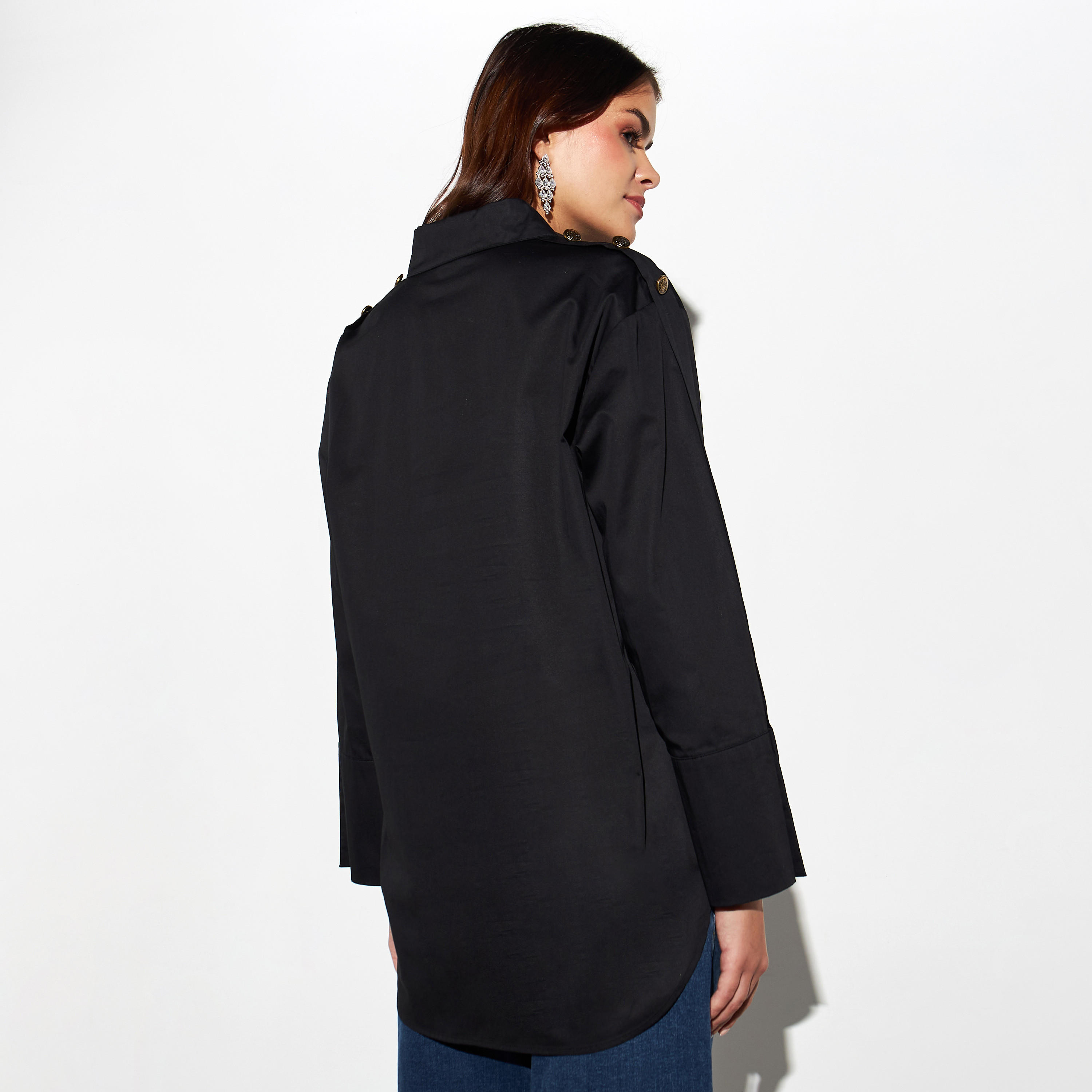 قميص سادة بأزرار وأكمام طويلة من آيكونيك-women-clothing-shirtsandblouses-shirts-image-1