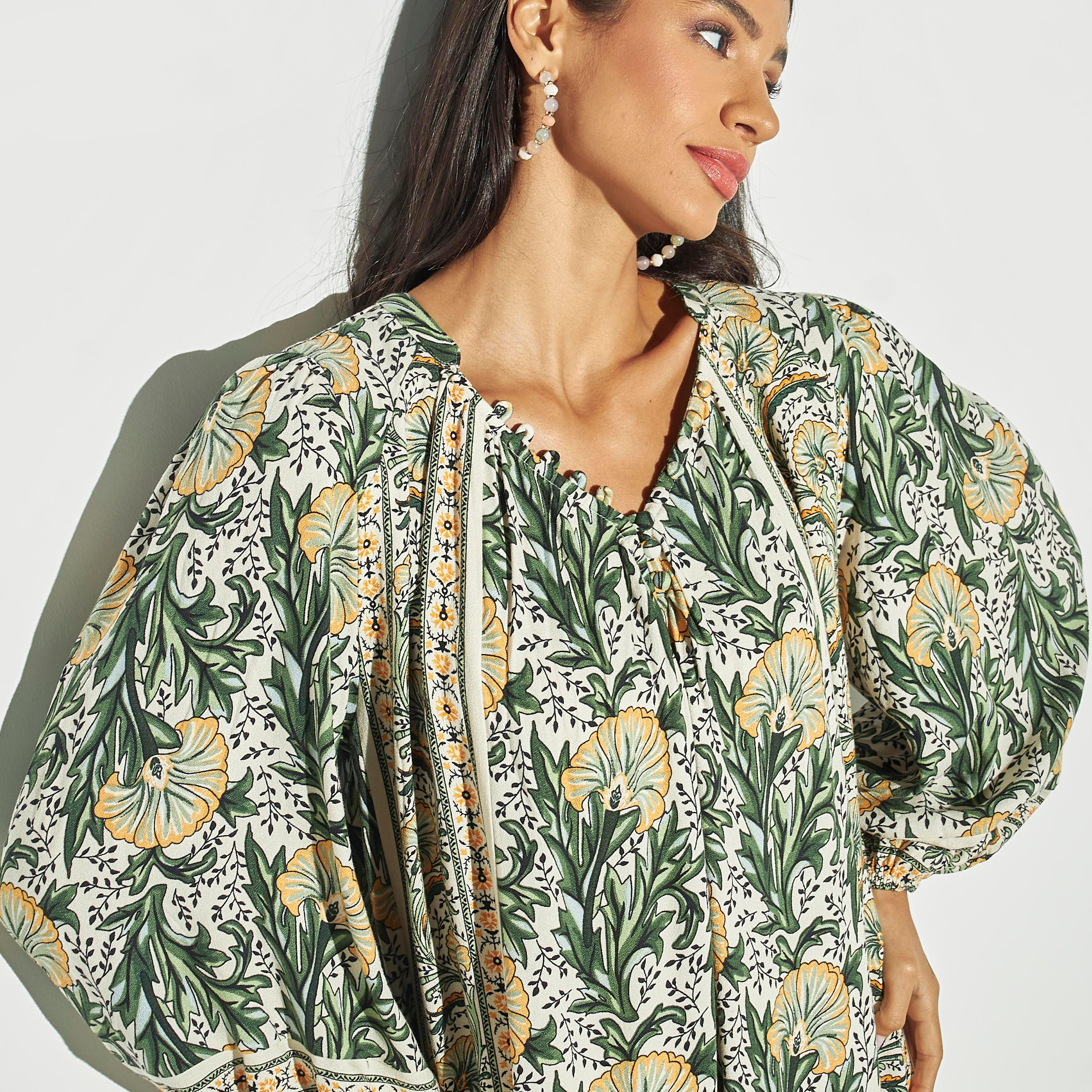 فستان طويل بياقة V وطبعات زهرية من آيكونيك-women-clothing-dresses-image-4