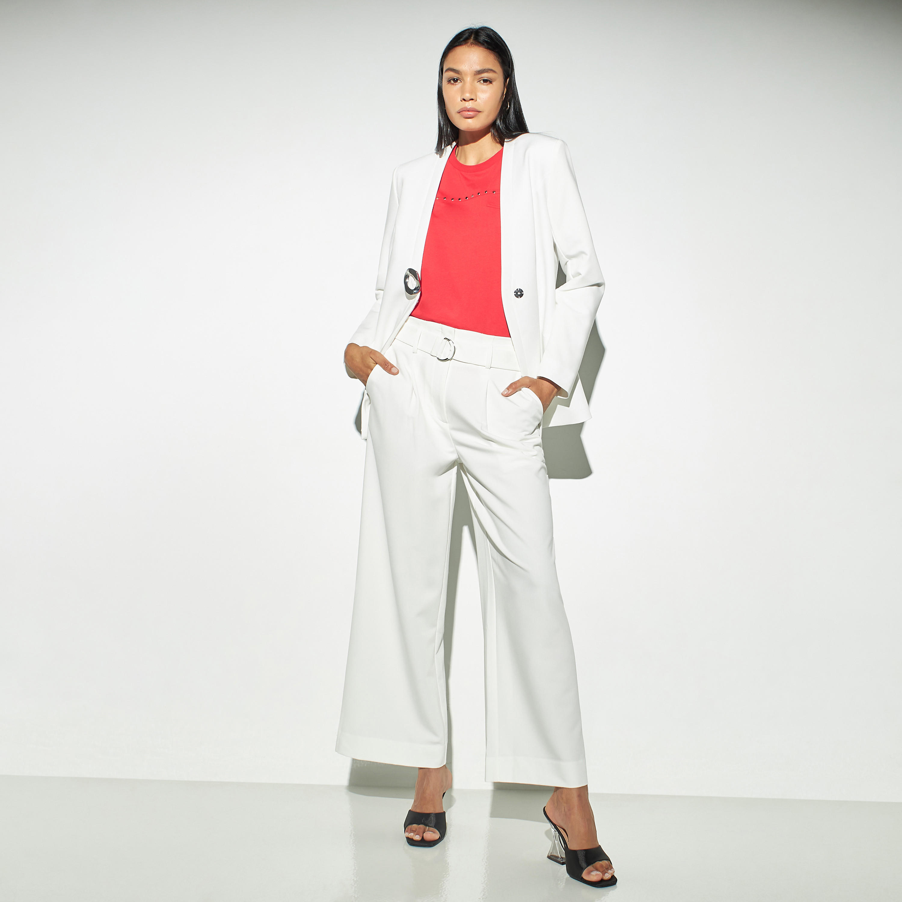 بنطلون سادة واسع الساقين بجيوب بطية من آيكونيك-women-clothing-bottoms-trousers-image-3