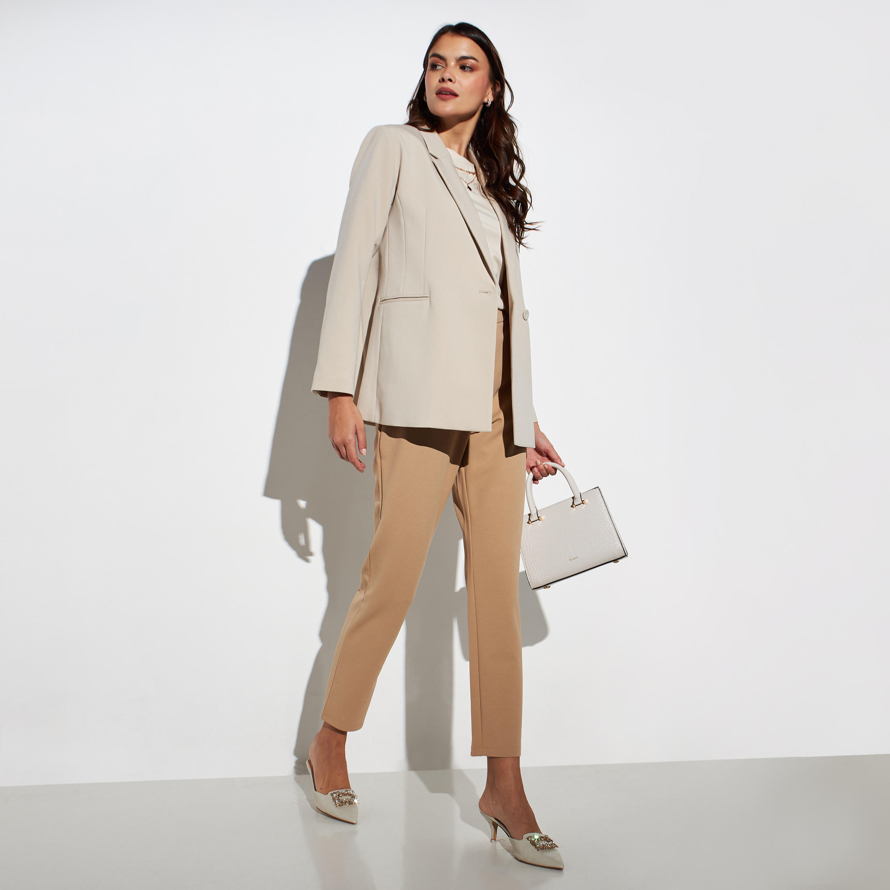 Iconic Solid Blazer with Notch Lapel and Pockets-women-clothing-coatsandjackets-blazers-image-2