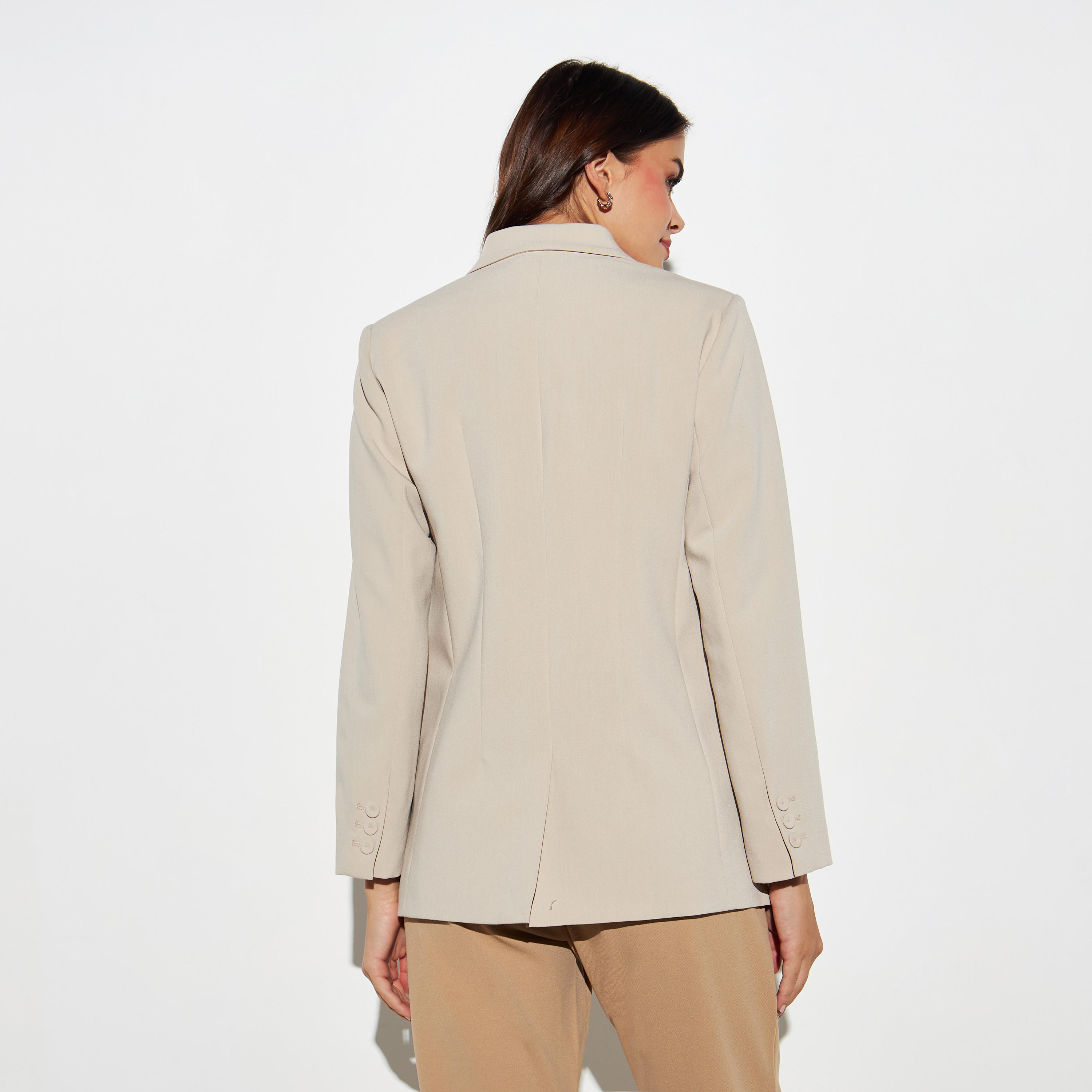 Iconic Solid Blazer with Notch Lapel and Pockets-women-clothing-coatsandjackets-blazers-image-3