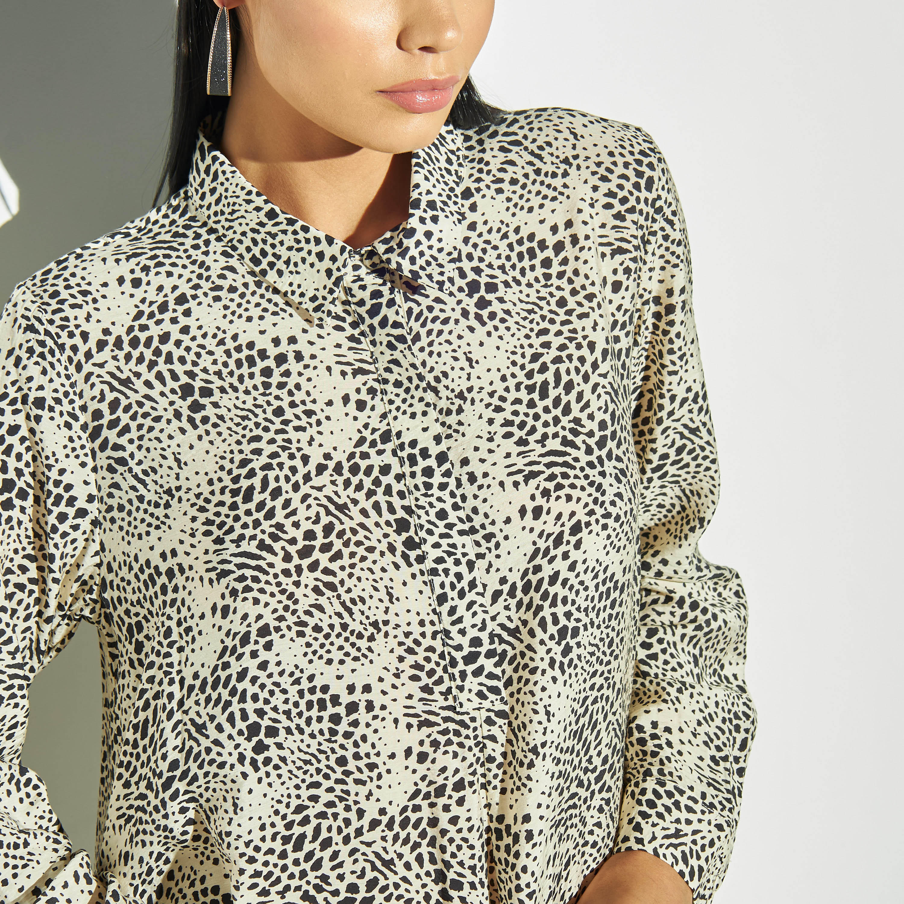 فستان بأكمام طويلة وطبعات من آيكونيك-women-clothing-dresses-image-4