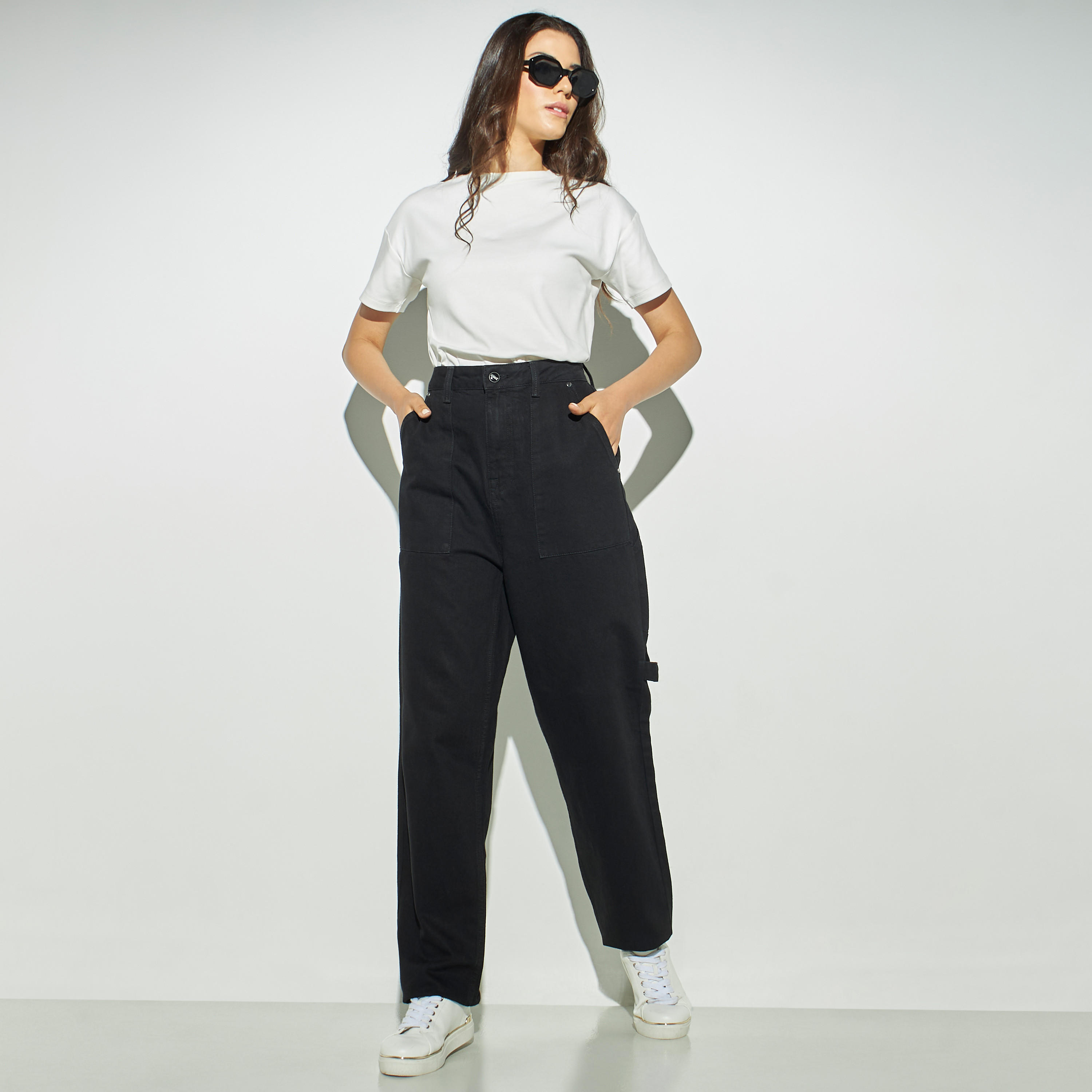 Iconic Solid Wide Leg Carpenter Jeans with Button Closure-women-clothing-bottoms-jeans-image-2