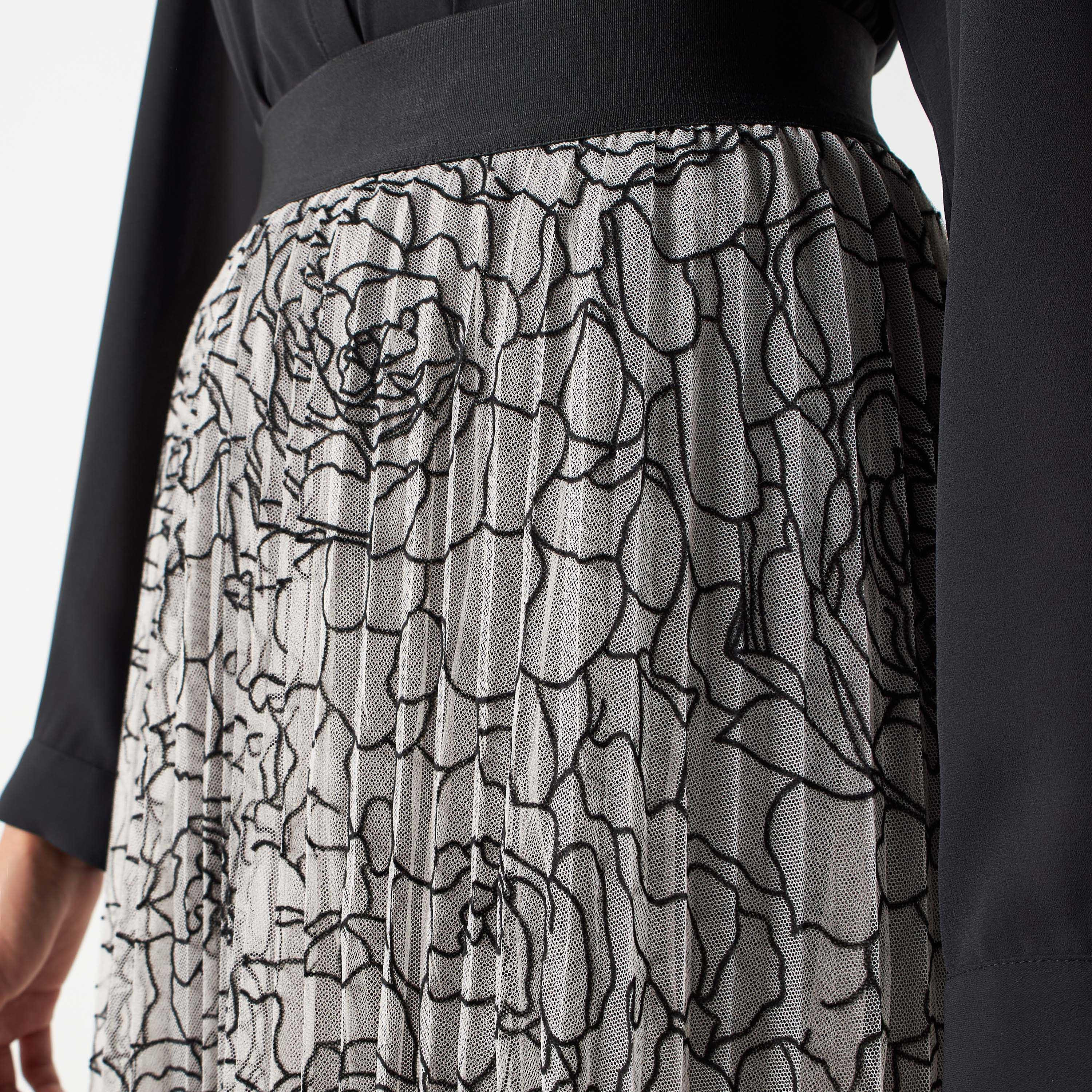 تنورة إيه لاين بطبعات زهور وحزام خصر مطاطي-women-clothing-bottoms-skirts-image-4