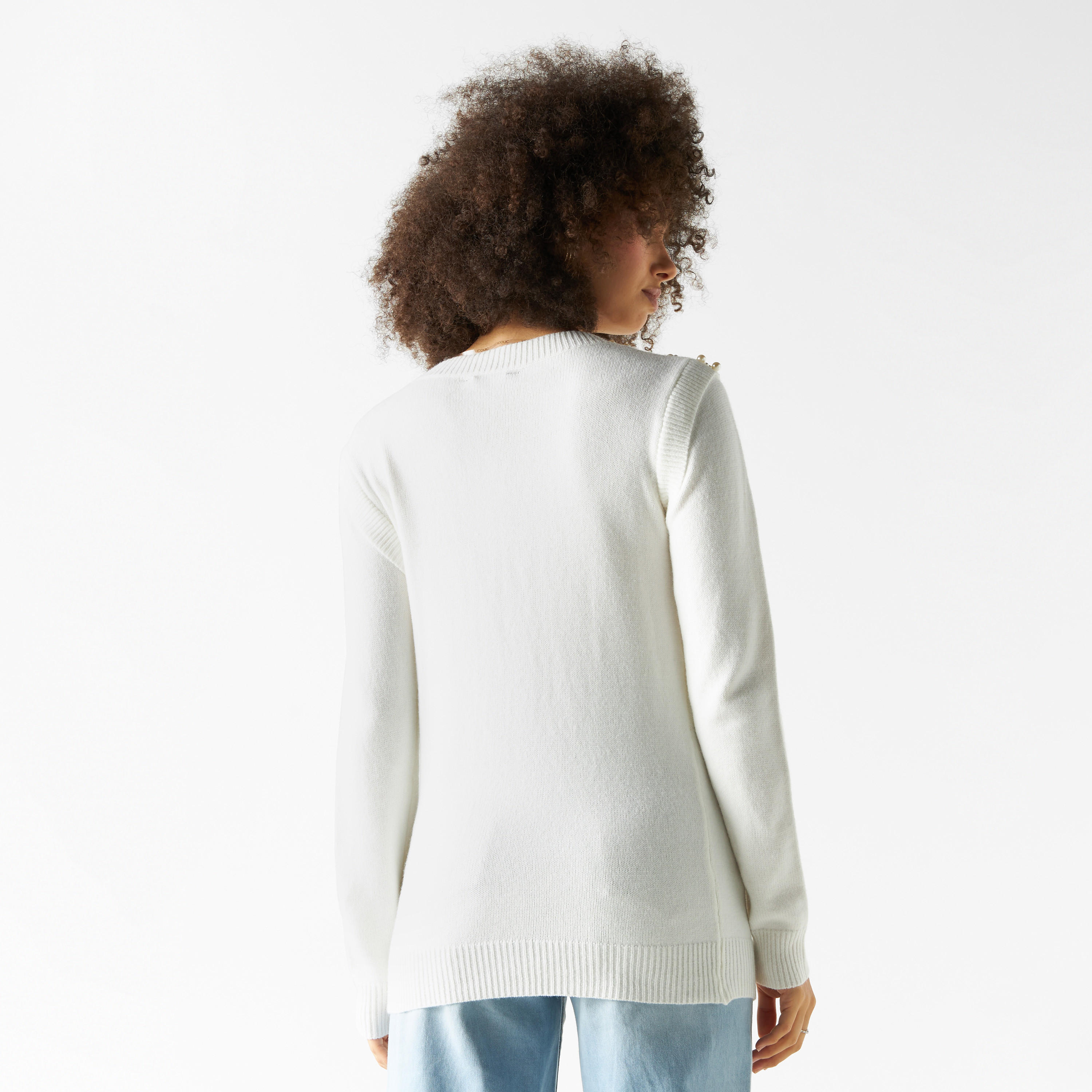 كنزة مزيّنة باللؤلؤ بياقة مستديرة وأكمام طويلة من آيكونيك-women-clothing-cardigansandjumpers-jumpers-image-3
