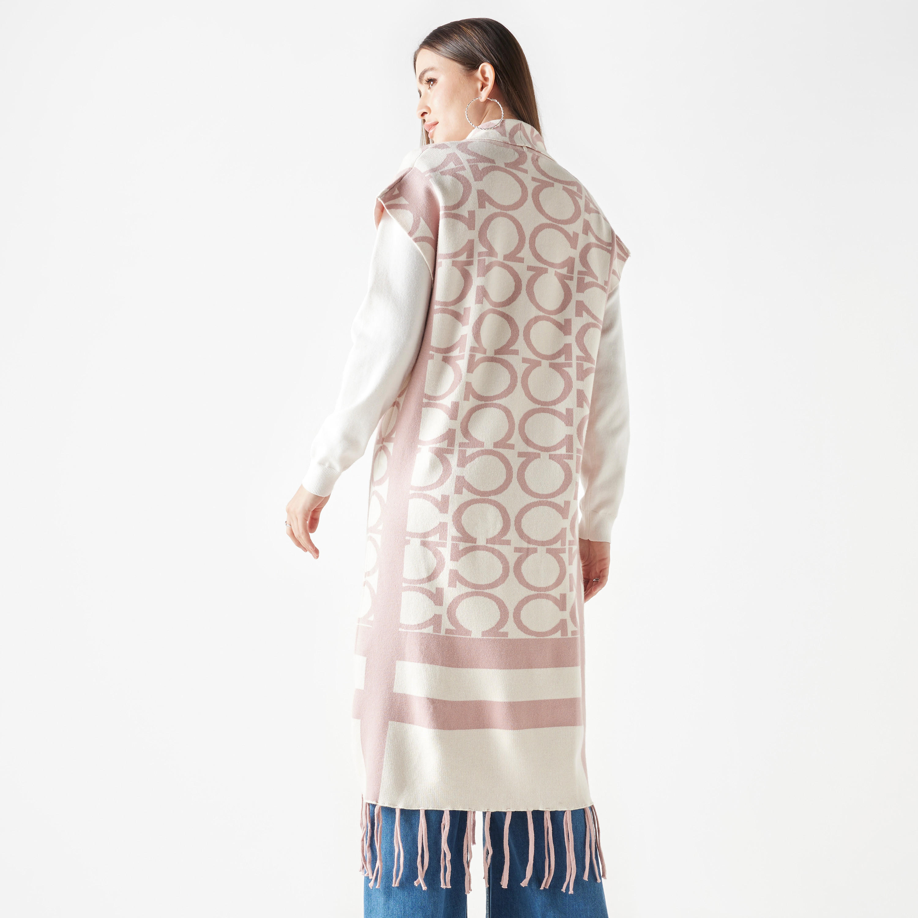 كارديجان طويل بارز الملمس بشراشيب من آيكونيك-women-winterwear-cardigansandjumpers-cardigans-image-7