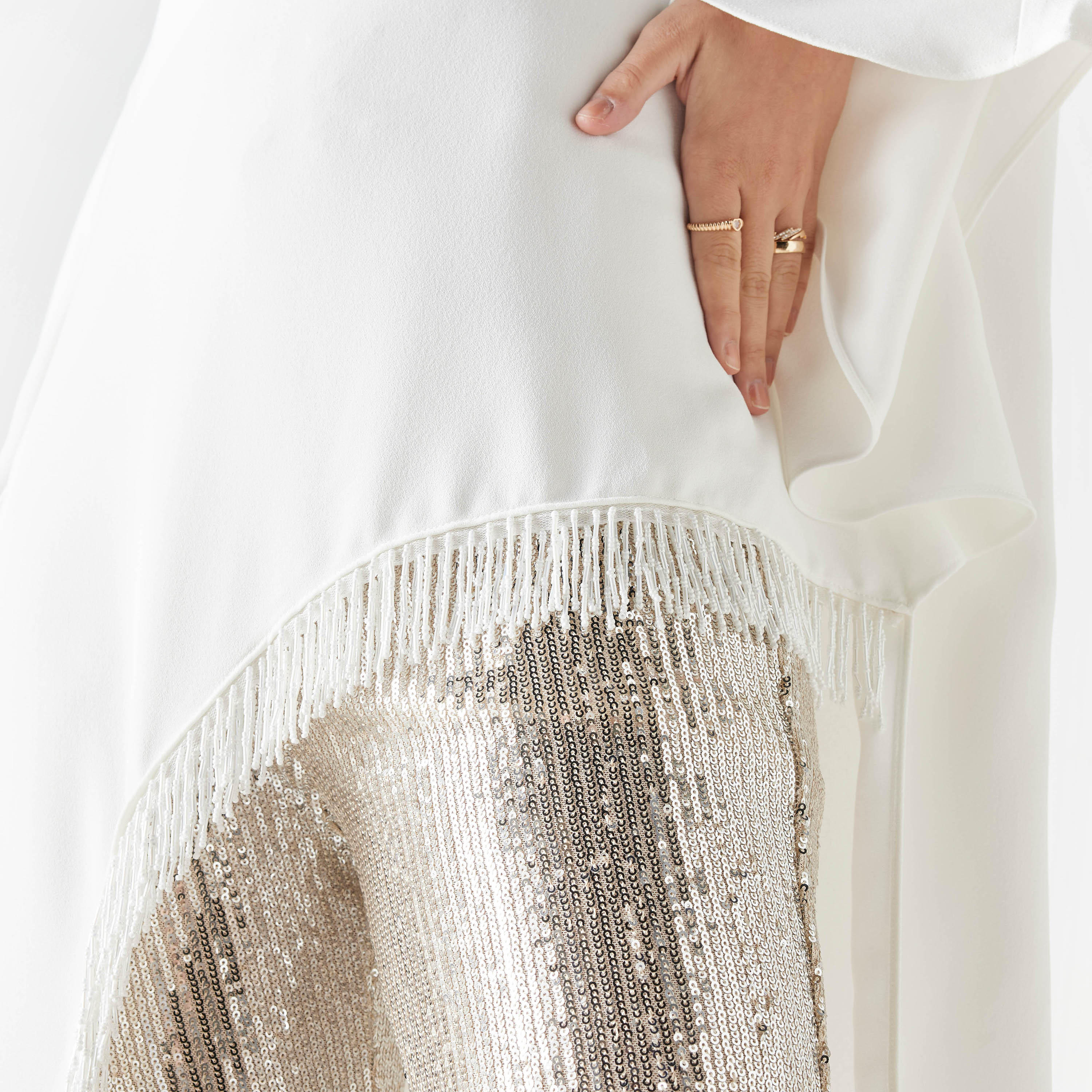 قفطان سادة بحواف غير متماثلة بشراشيب من آيكونيك-women-clothing-dresses-image-1