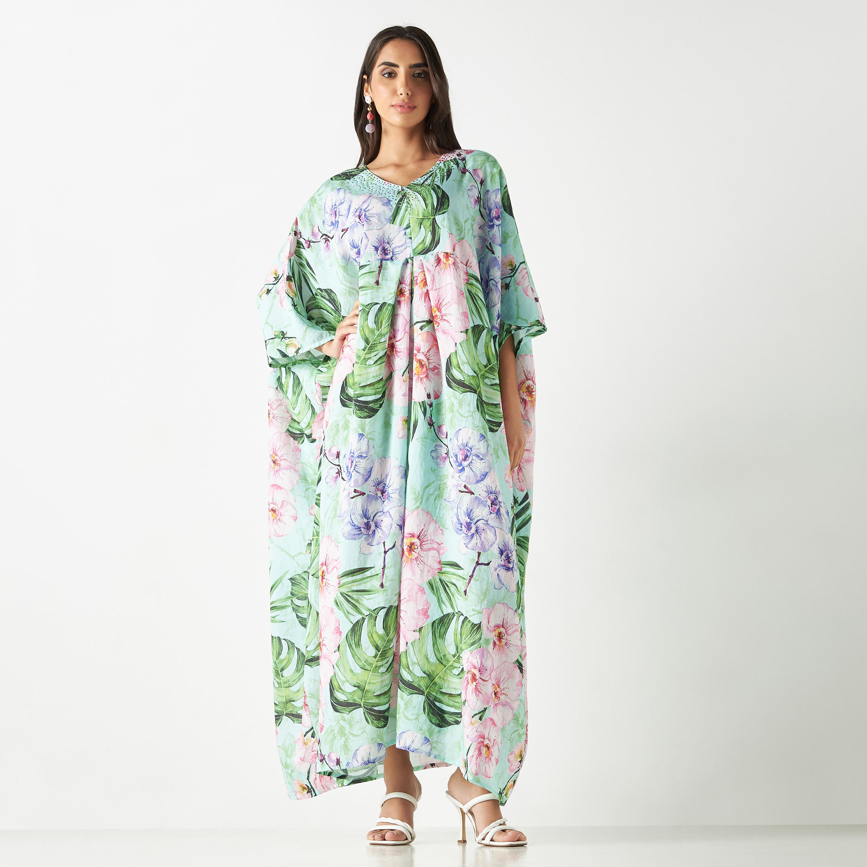 فستان قفطان بياقة V وطبعات من آيكونيك-women-clothing-dresses-image-3