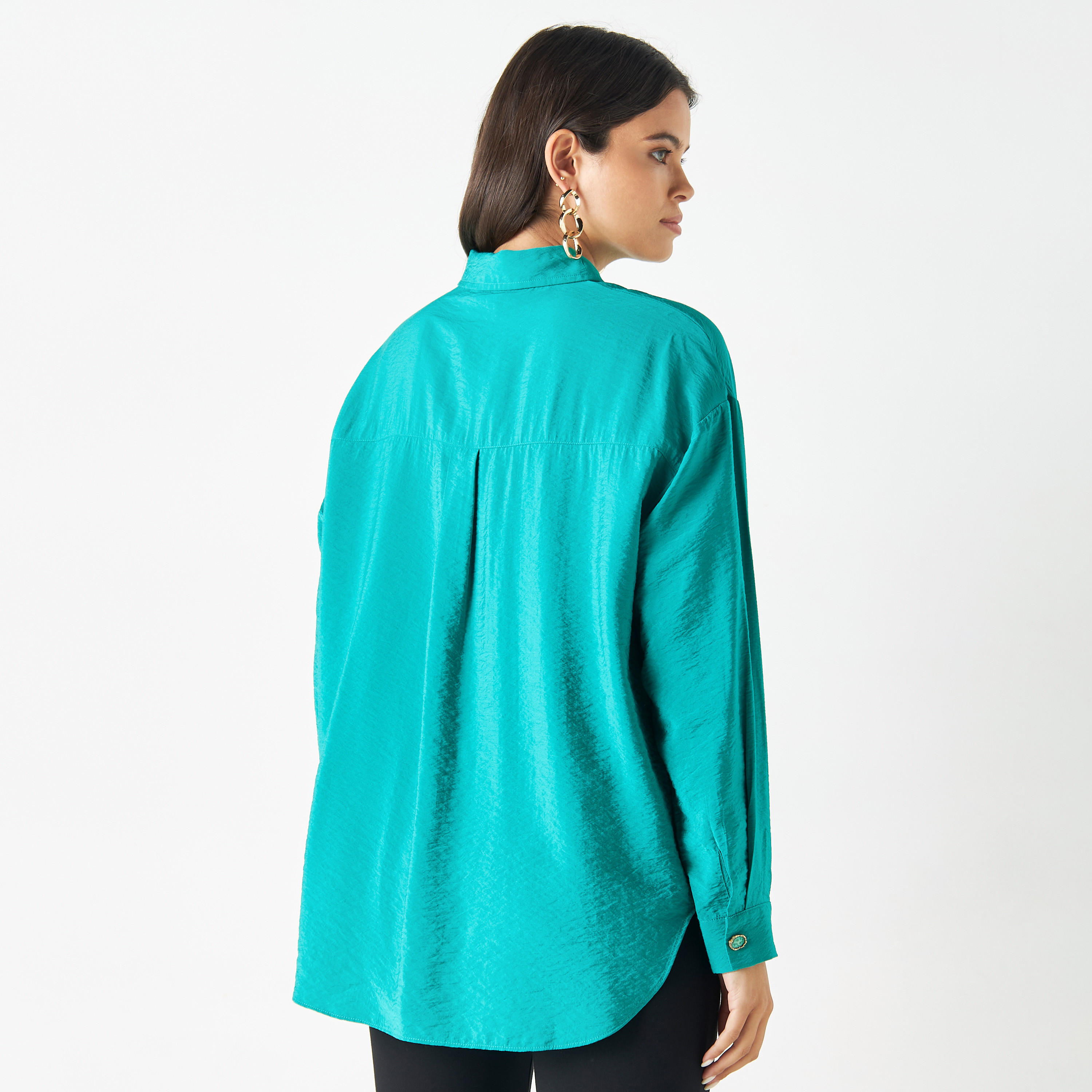 قميص سادة بأكمام طويلة وأزرار مزينة من آيكونيك-women-clothing-shirtsandblouses-shirts-image-3