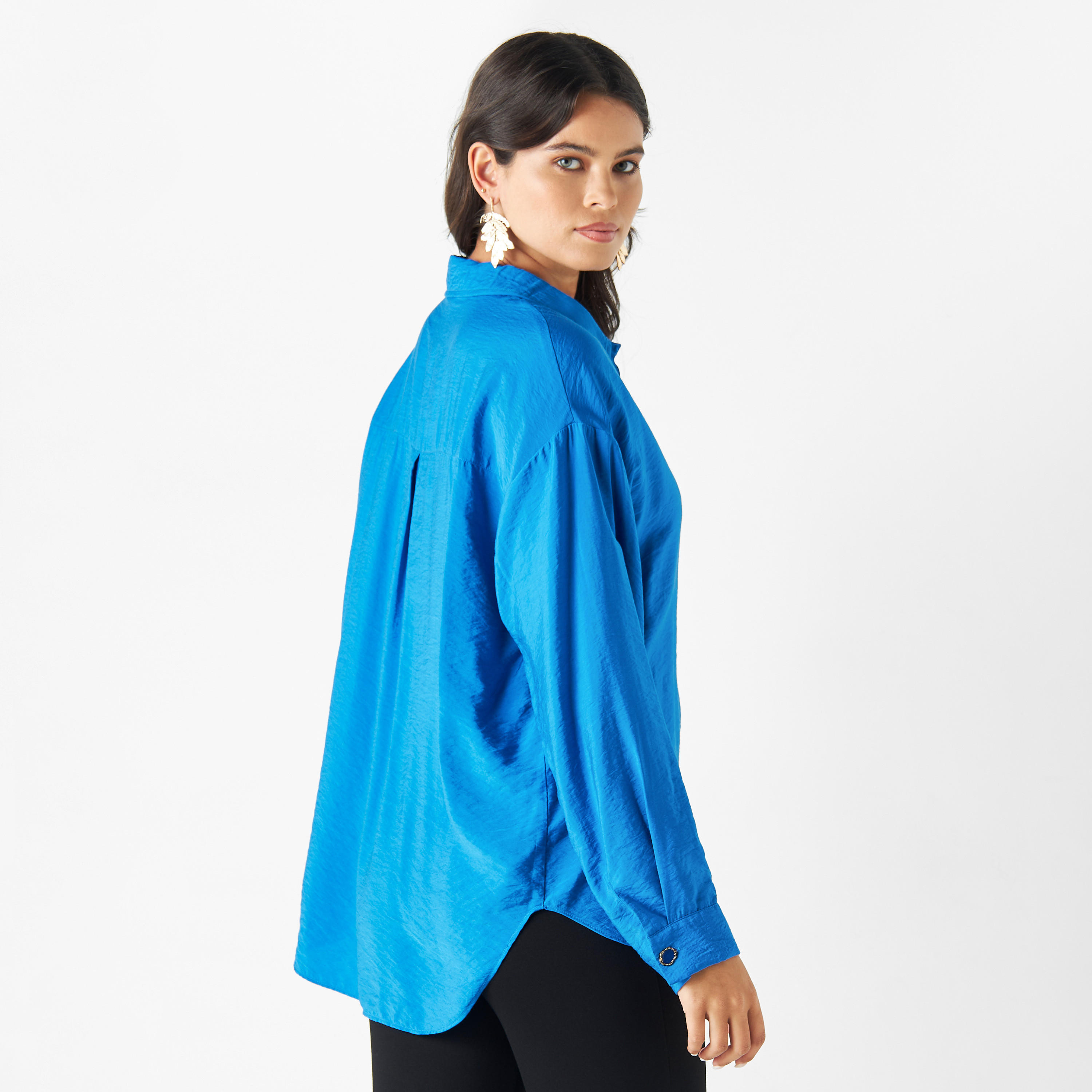 قميص سادة بأكمام طويلة وأزرار مزينة من آيكونيك-women-clothing-shirtsandblouses-shirts-image-15