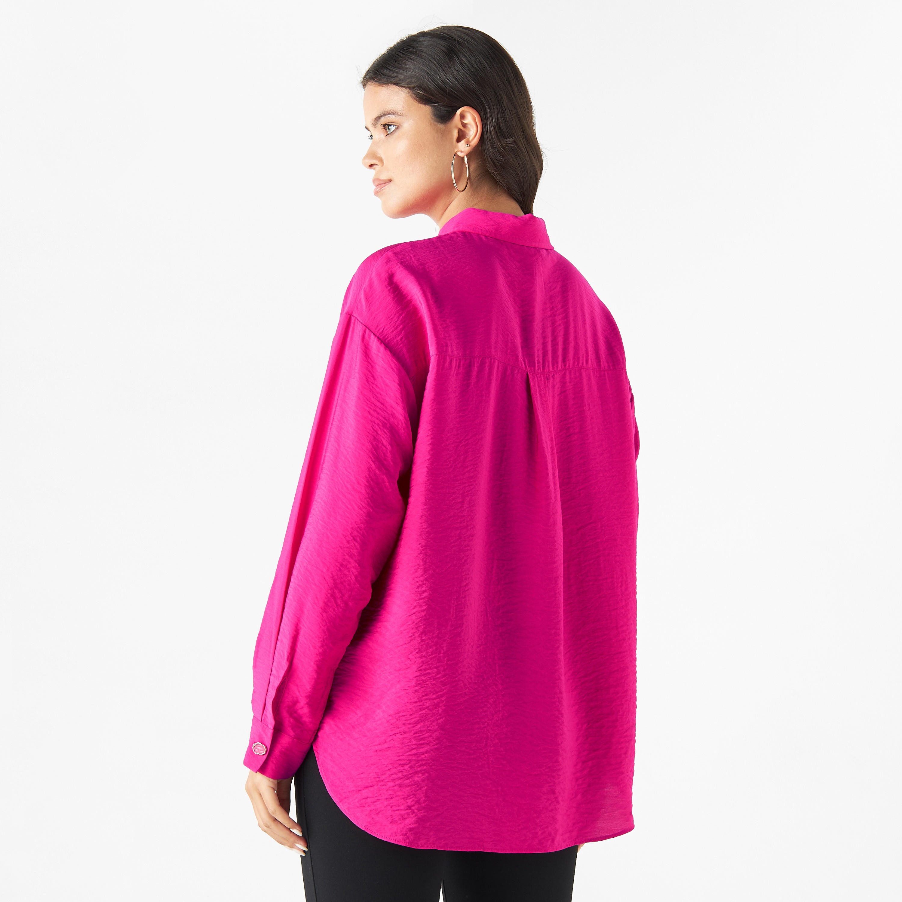 قميص سادة بأكمام طويلة وأزرار مزينة من آيكونيك-women-clothing-shirtsandblouses-shirts-image-11