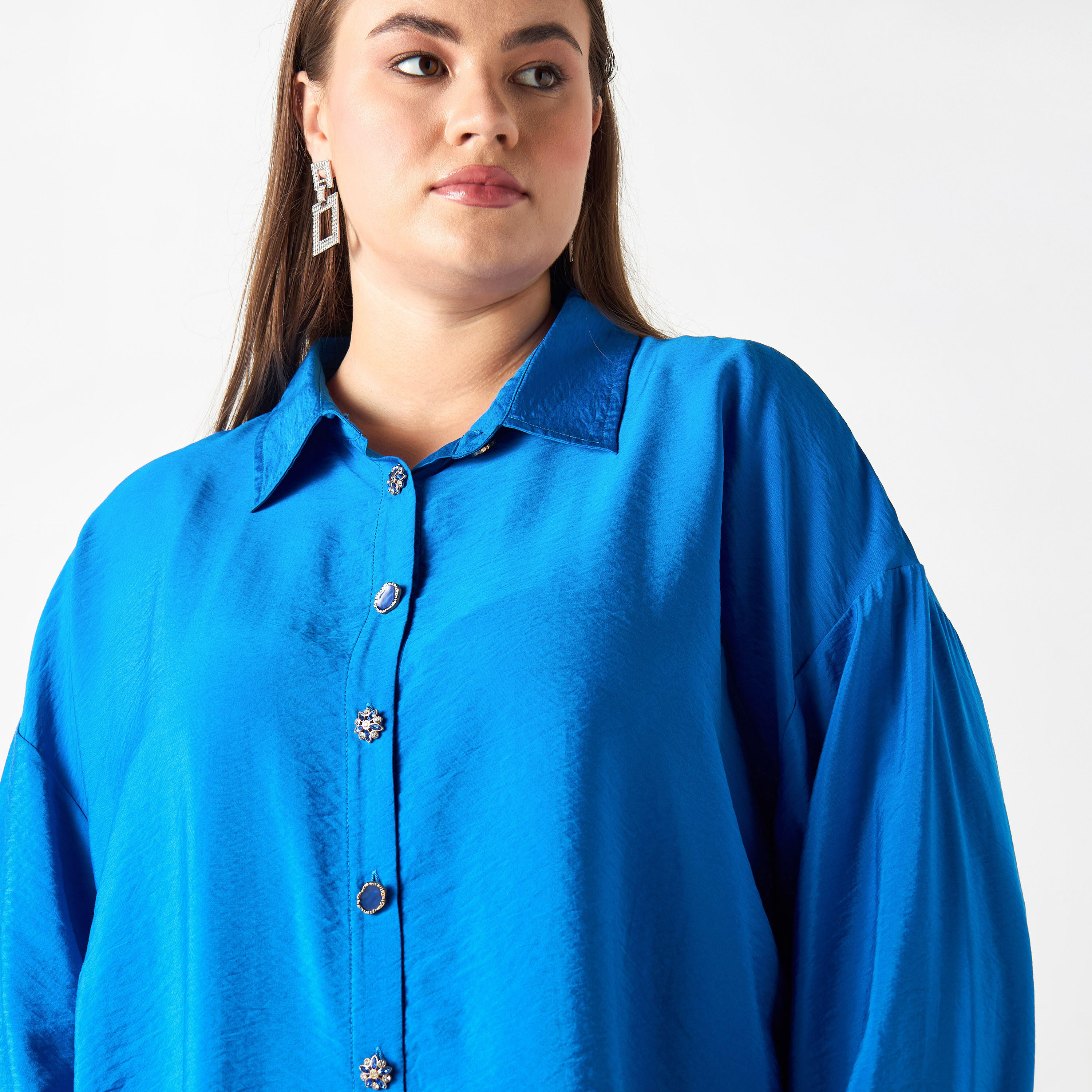 قميص مقاس واسع بارز الملمس بأكمام طويلة من آيكونيك-women-clothing-shirtsandblouses-blouses-image-4