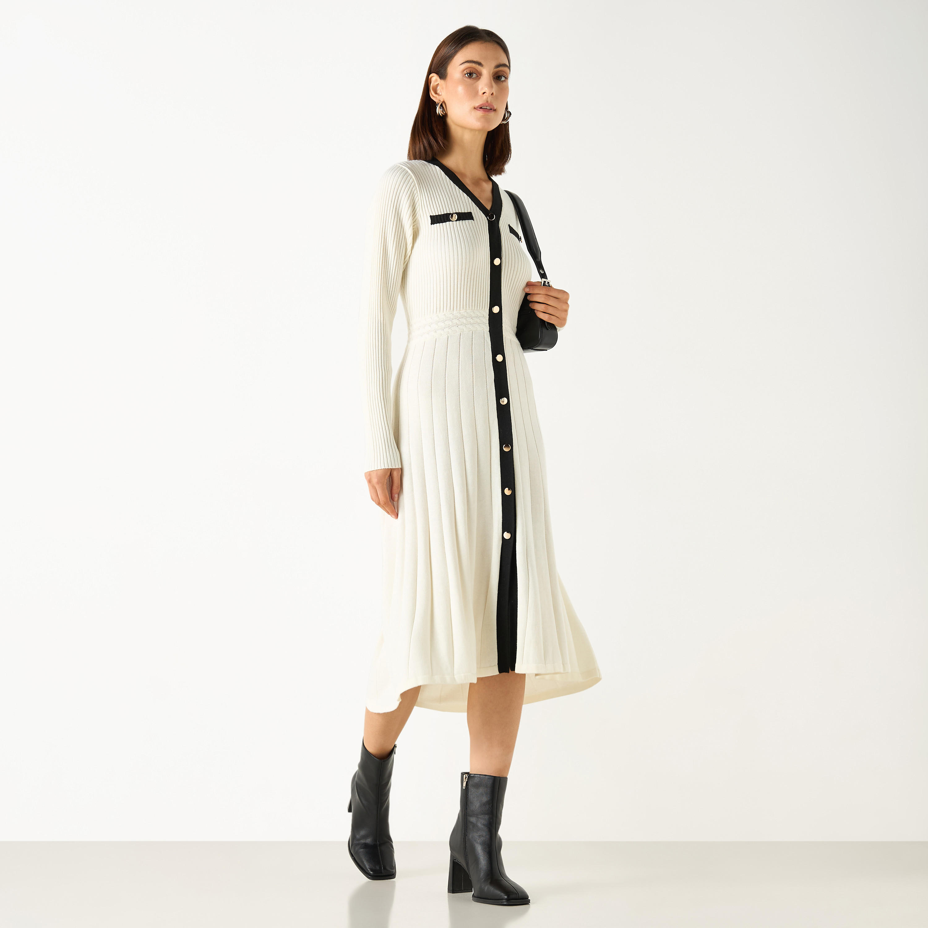 فستان إيه لاين بارز الملمس بأكمام طويلة وياقة V من آيكونيك-women-clothing-dresses-image-2