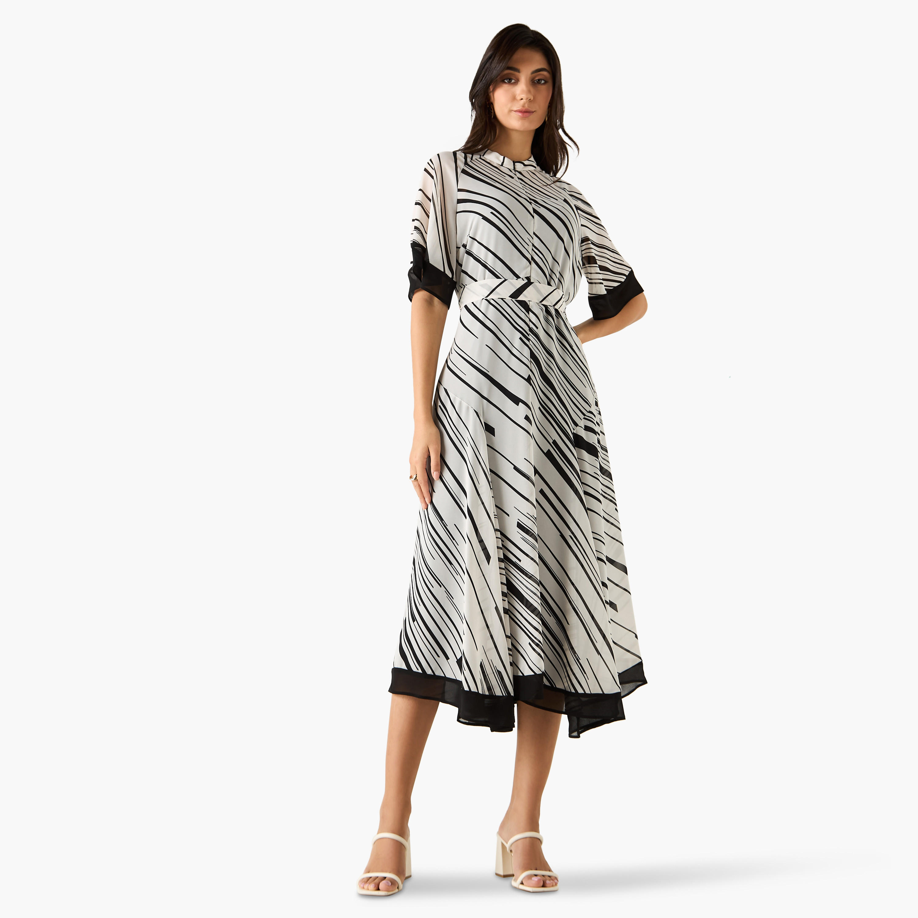 فستان ميدي إيه لاين بياقة بفيونكة وطبعات-women-clothing-dresses-image-6