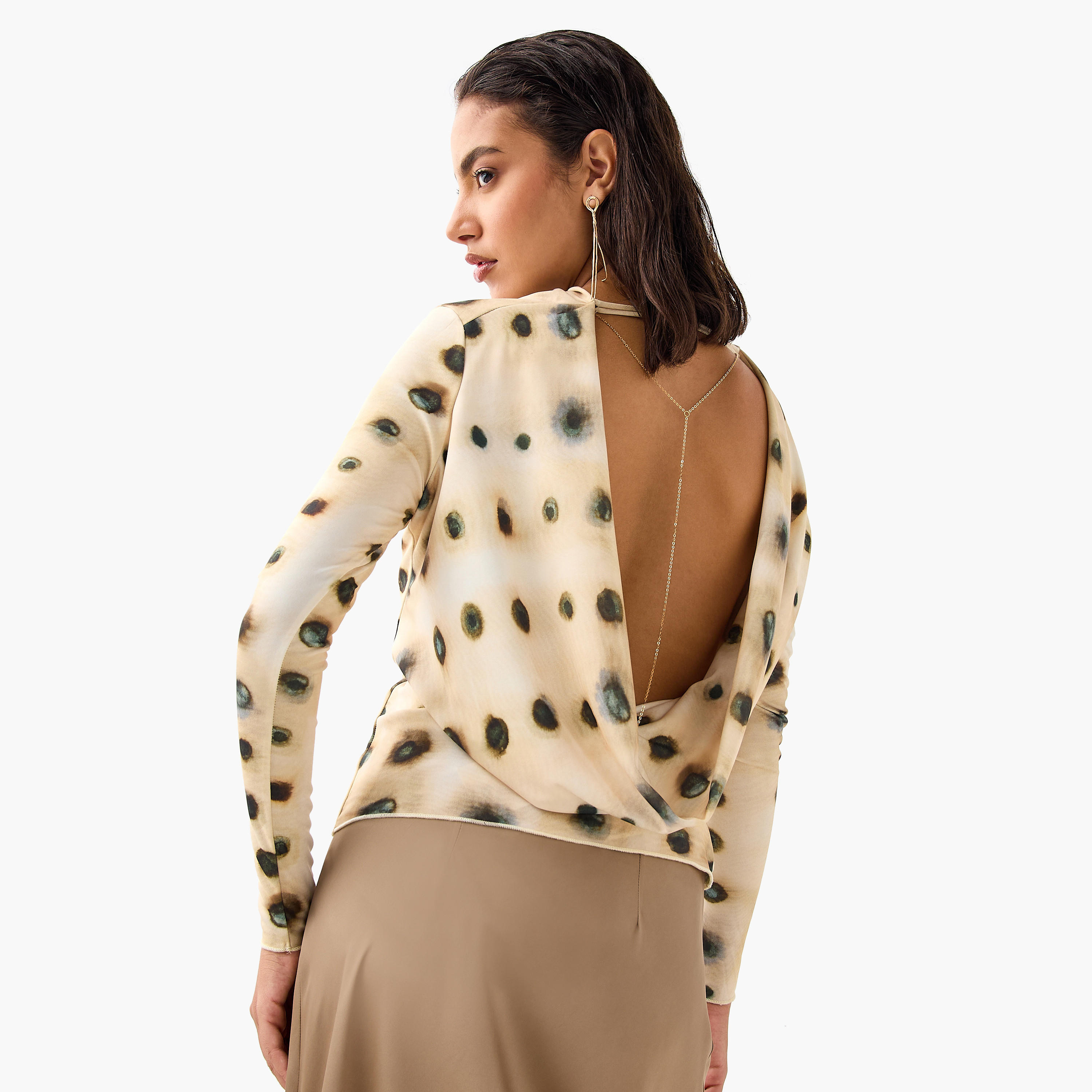 بلوزة بظهر مفتوح وأكمام طويلة من أيكونيك-women-clothing-shirtsandblouses-blouses-image-5