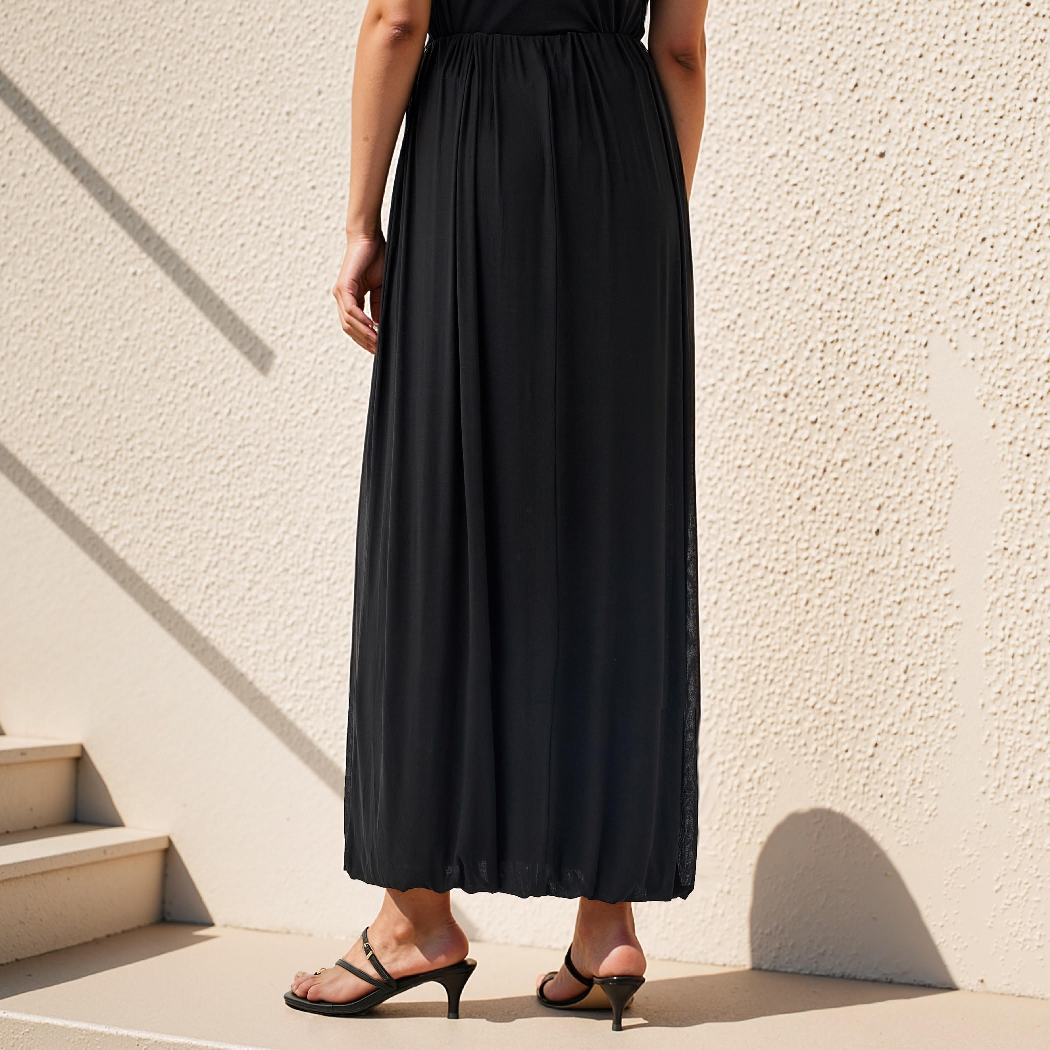تنورة ماكسي بحافة بالون مع خصر مطاطي من أيكونيك-women-clothing-bottoms-skirts-image-3